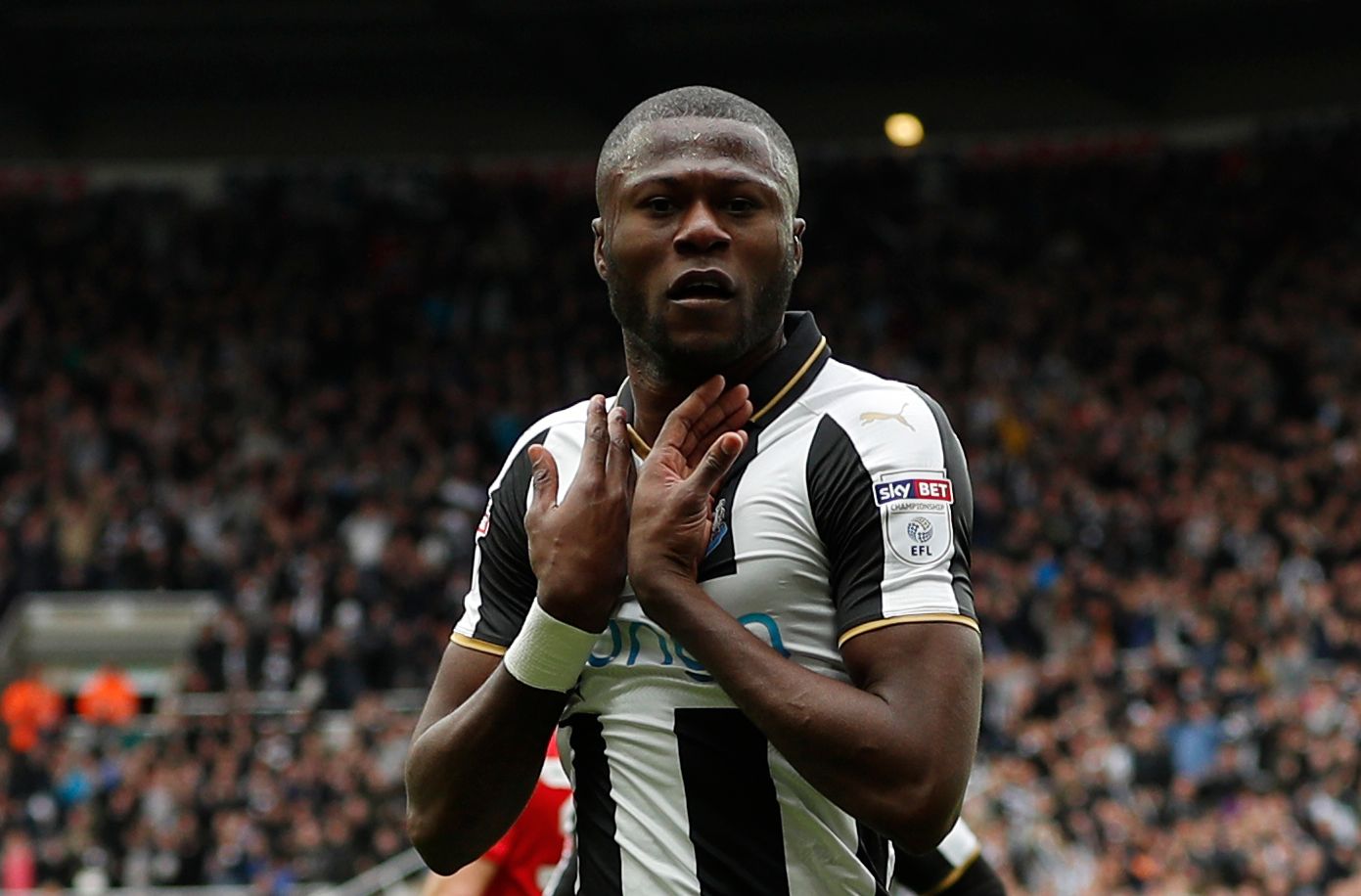 Britain Soccer Football - Newcastle United v Barnsley - Sky Bet Championship - St James' Park - 7/5/17 Newcastle United's Chancel Mbemba celebrates scoring their second goal  Mandatory Credit: Action Images / Lee Smith Livepic EDITORIAL USE ONLY. No use with unauthorized audio, video, data, fixture lists, club/league logos or 