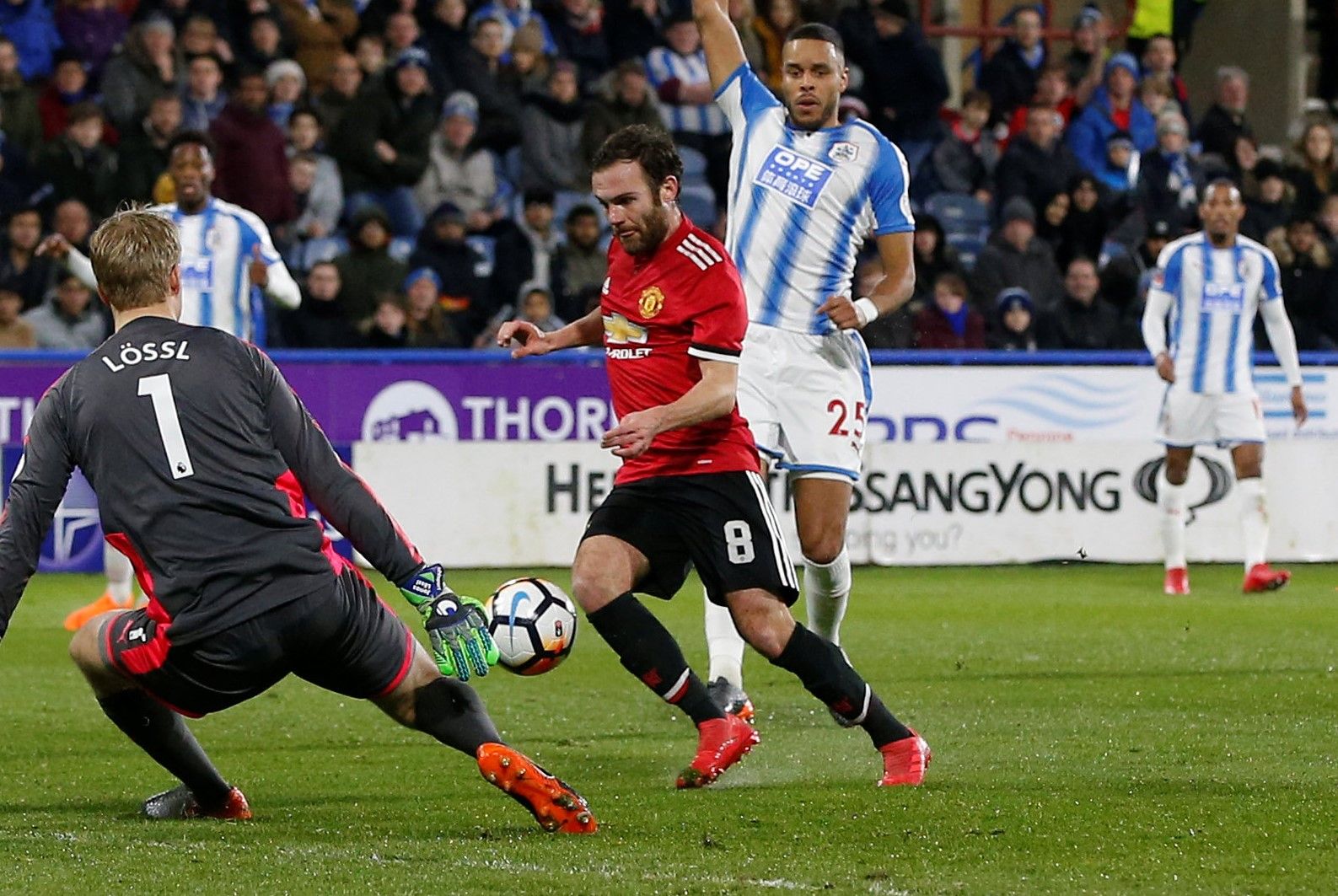Soccer Football - FA Cup Fifth Round - Huddersfield Town vs Manchester United - John Smith’s Stadium, Huddersfield, Britain - February 17, 2018   Manchester United's Juan Mata scores a goal that is disallowed due to offside after VAR (Video Assistant Referee) is consulted    REUTERS/Andrew Yates