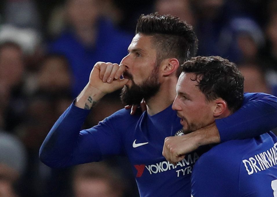 Soccer Football - FA Cup Fifth Round - Chelsea vs Hull City - Stamford Bridge, London, Britain - February 16, 2018   Chelsea's Olivier Giroud celebrates scoring their fourth goal with Danny Drinkwater    REUTERS/Eddie Keogh