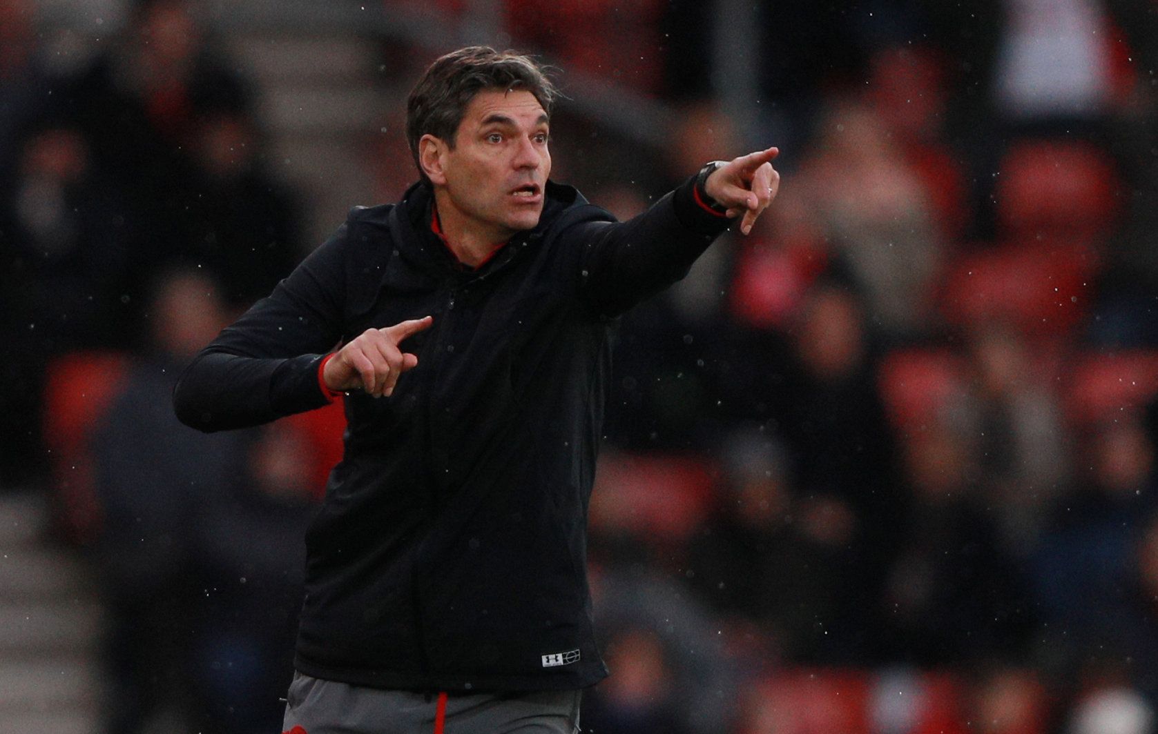 Soccer Football - Premier League - Southampton vs Stoke City - St Mary's Stadium, Southampton, Britain - March 3, 2018   Southampton manager Mauricio Pellegrino gestures   REUTERS/Ian Walton    EDITORIAL USE ONLY. No use with unauthorized audio, video, data, fixture lists, club/league logos or 