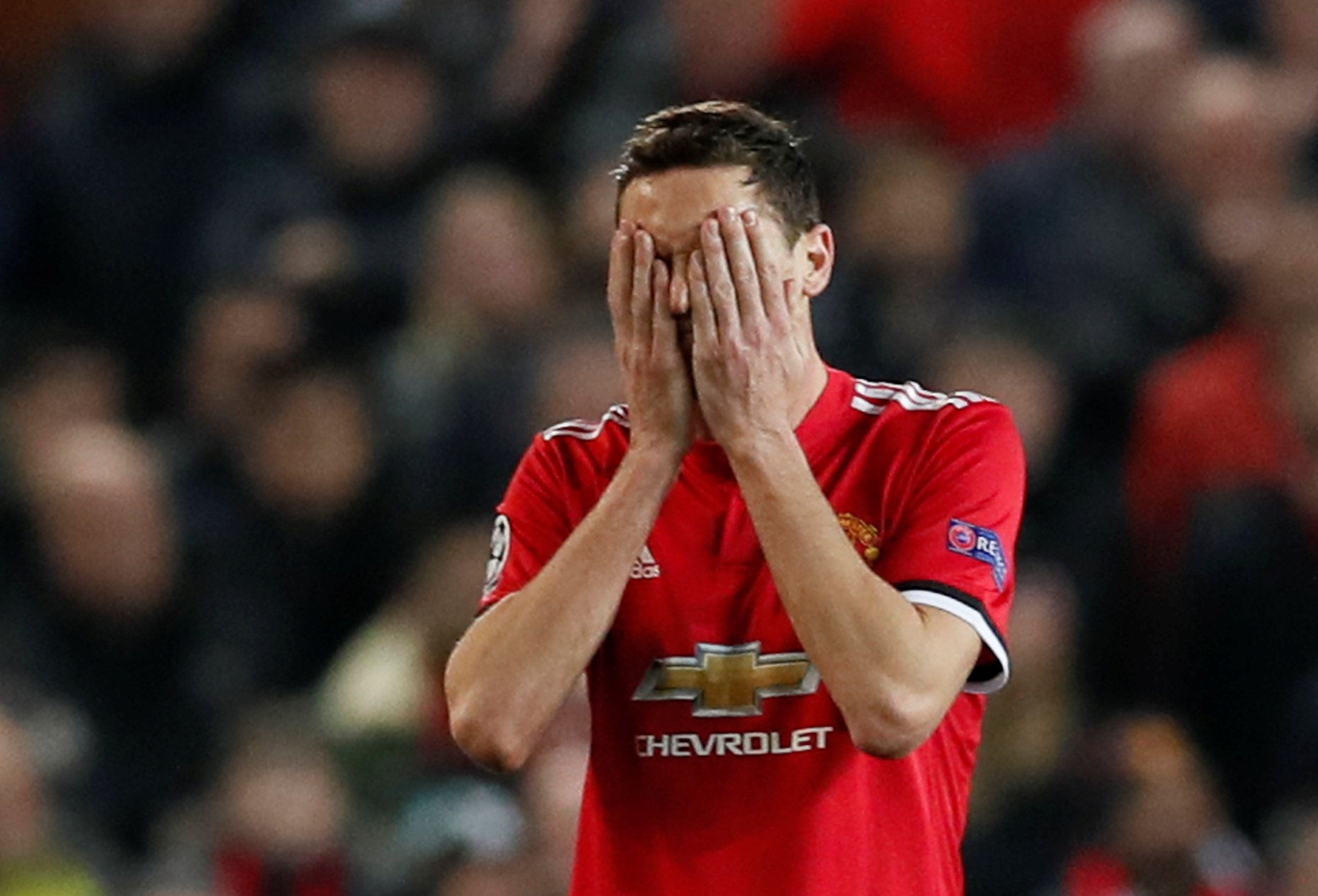 Soccer Football - Champions League Round of 16 Second Leg - Manchester United vs Sevilla - Old Trafford, Manchester, Britain - March 13, 2018   Manchester United's Nemanja Matic looks dejected                 REUTERS/David Klein