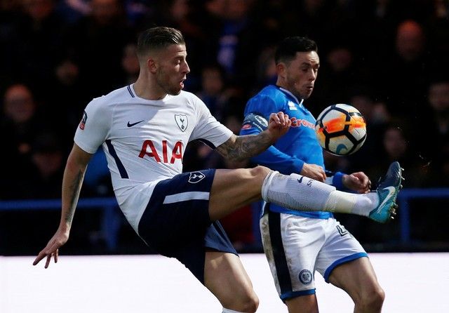 Soccer Football - FA Cup Fifth Round - Rochdale vs Tottenham Hotspur - The Crown Oil Arena, Rochdale, Britain - February 18, 2018   Tottenham's Toby Alderweireld in action with Rochdale's Ian Henderson        REUTERS/Andrew Yates