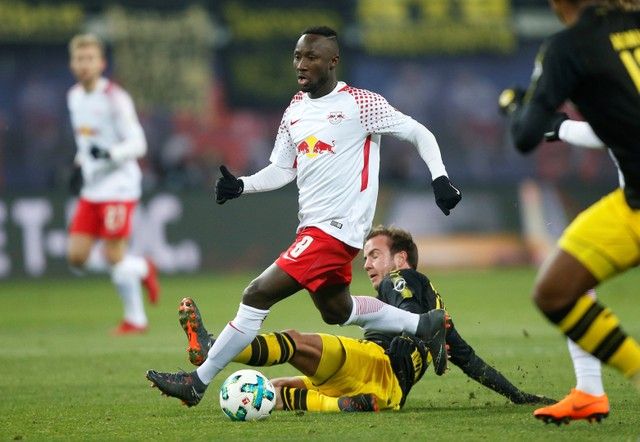 Soccer Football - Bundesliga - RB Leipzig vs Borussia Dortmund - Red Bull Arena, Leipzig, Germany - March 3, 2018   RB Leipzig's Naby Keita in action with Borussia Dortmund’s Mario Gotze    REUTERS/Axel Schmidt    DFL RULES TO LIMIT THE ONLINE USAGE DURING MATCH TIME TO 15 PICTURES PER GAME. IMAGE SEQUENCES TO SIMULATE VIDEO IS NOT ALLOWED AT ANY TIME. FOR FURTHER QUERIES PLEASE CONTACT DFL DIRECTLY AT + 49 69 650050