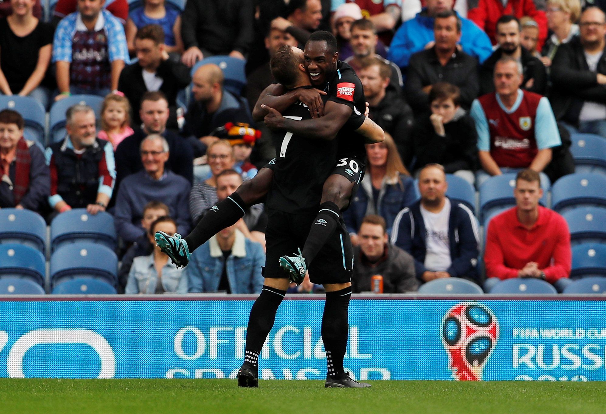 Soccer Football - Premier League - Burnley vs West Ham United - Turf Moor, Burnley, Britain - October 14, 2017   West Ham United's Michail Antonio celebrates scoring their first goal with Marko Arnautovic      Action Images via Reuters/Lee Smith    EDITORIAL USE ONLY. No use with unauthorized audio, video, data, fixture lists, club/league logos or 