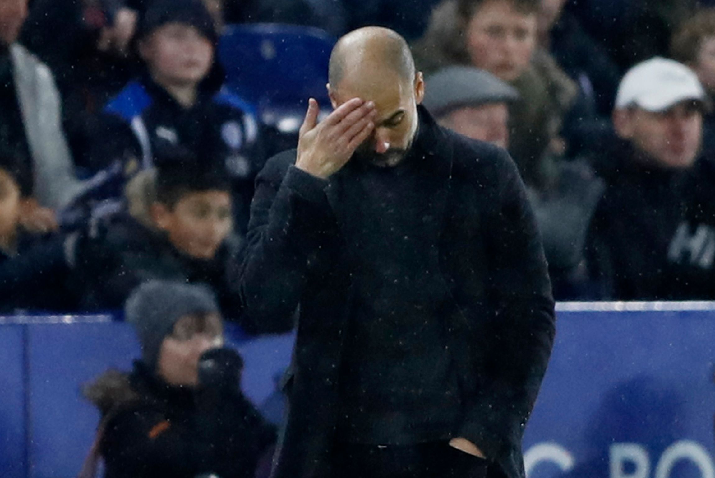 Football Soccer Britain - Leicester City v Manchester City - Premier League - King Power Stadium - 10/12/16 Manchester City manager Pep Guardiola looks dejected  Action Images via Reuters / Carl Recine Livepic EDITORIAL USE ONLY. No use with unauthorized audio, video, data, fixture lists, club/league logos or 