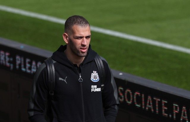 Soccer Football - Premier League - Newcastle United vs Arsenal - St James' Park, Newcastle, Britain - April 15, 2018   Newcastle United's Islam Slimani before the match    REUTERS/Scott Heppell    EDITORIAL USE ONLY. No use with unauthorized audio, video, data, fixture lists, club/league logos or 