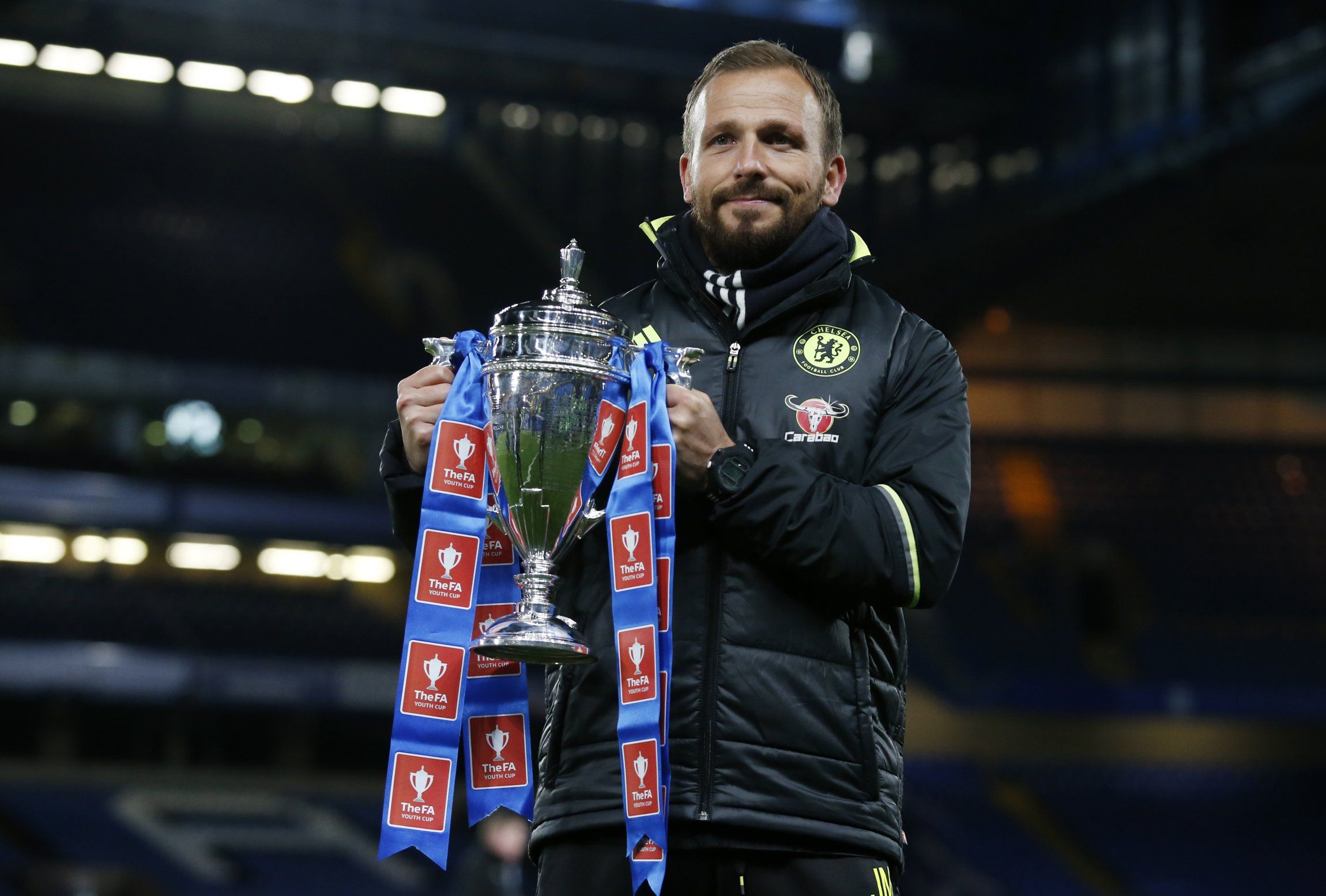 Chelsea coach Jody Morris lifts the FA Youth Cup