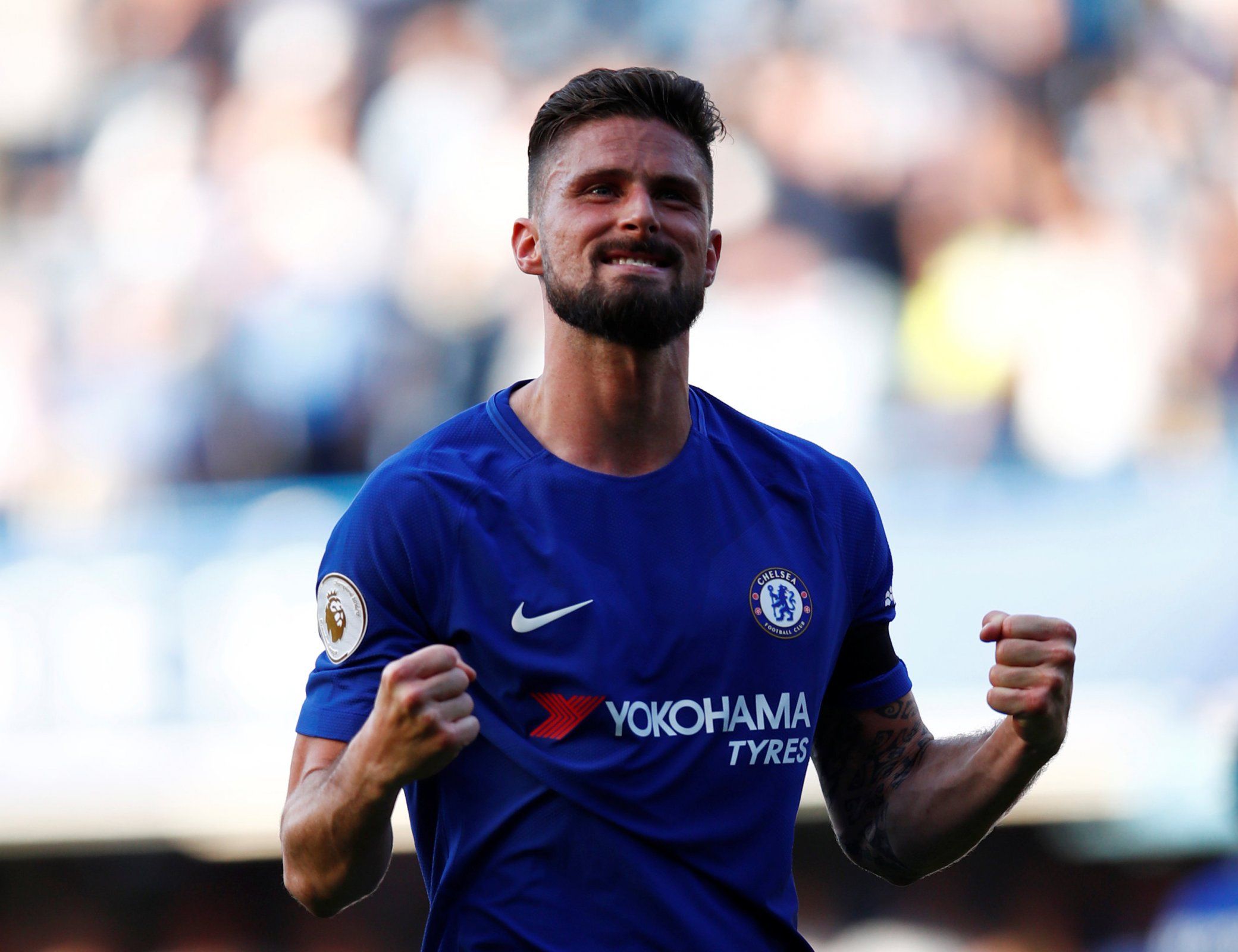 Olivier Giroud celebrates a Chelsea victory