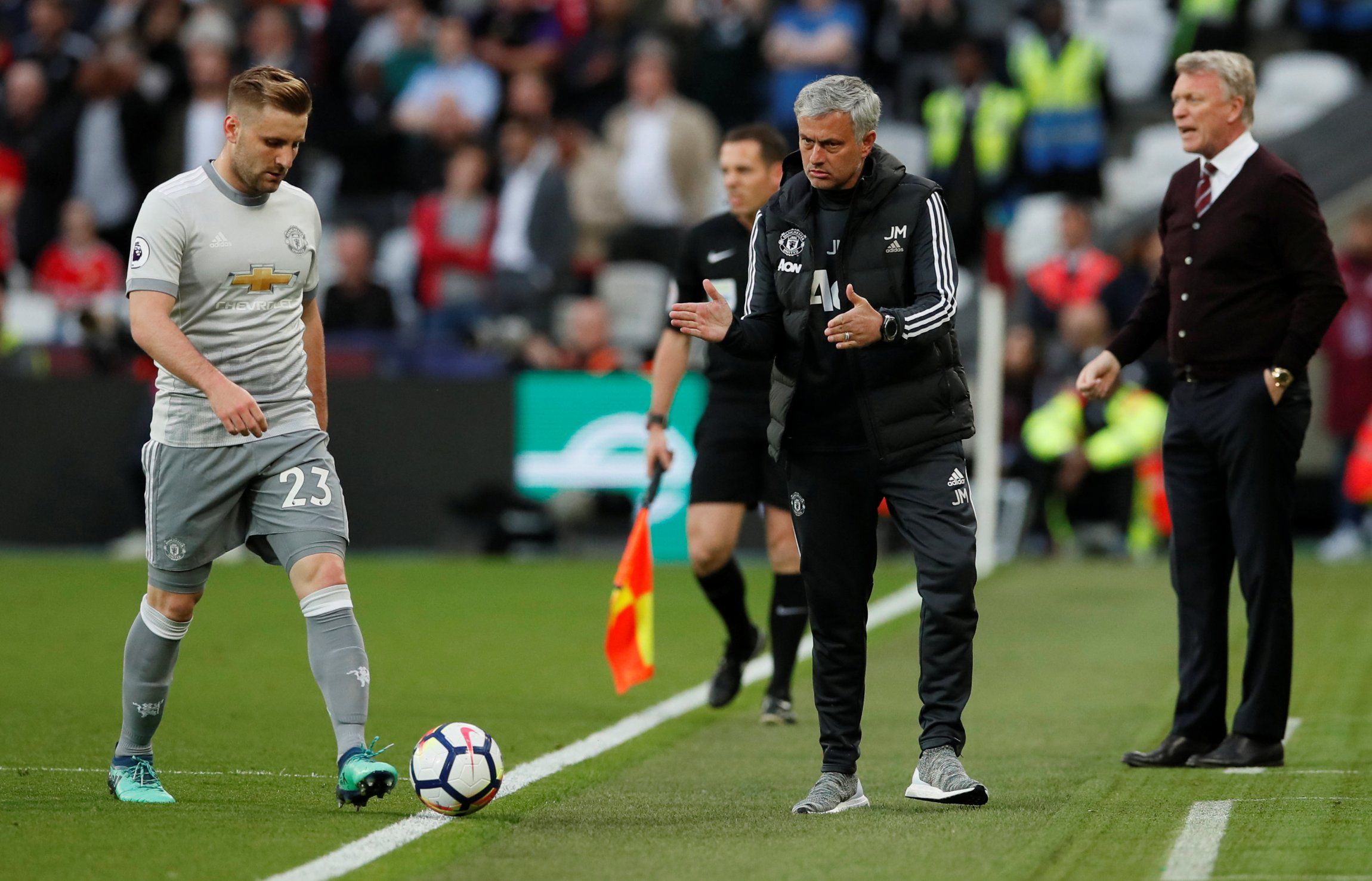 Mourinho looks disappointingly at Luke Shaw