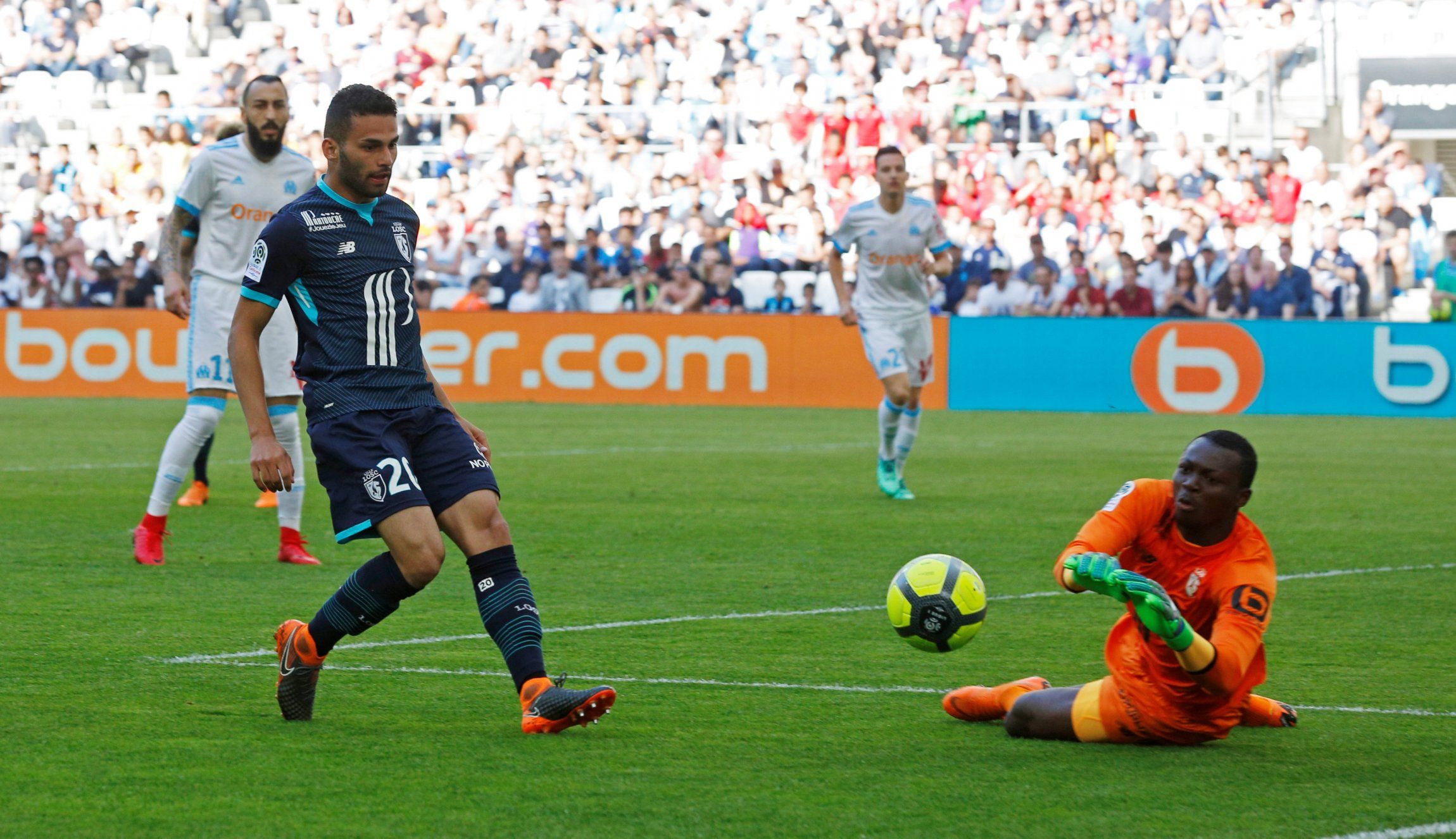 Thiago Maia in action for Lille