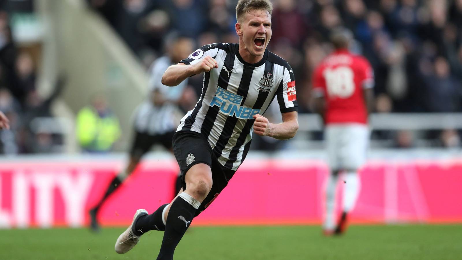 Newcastle fans don't want to lose Ritchie to sign Townsend