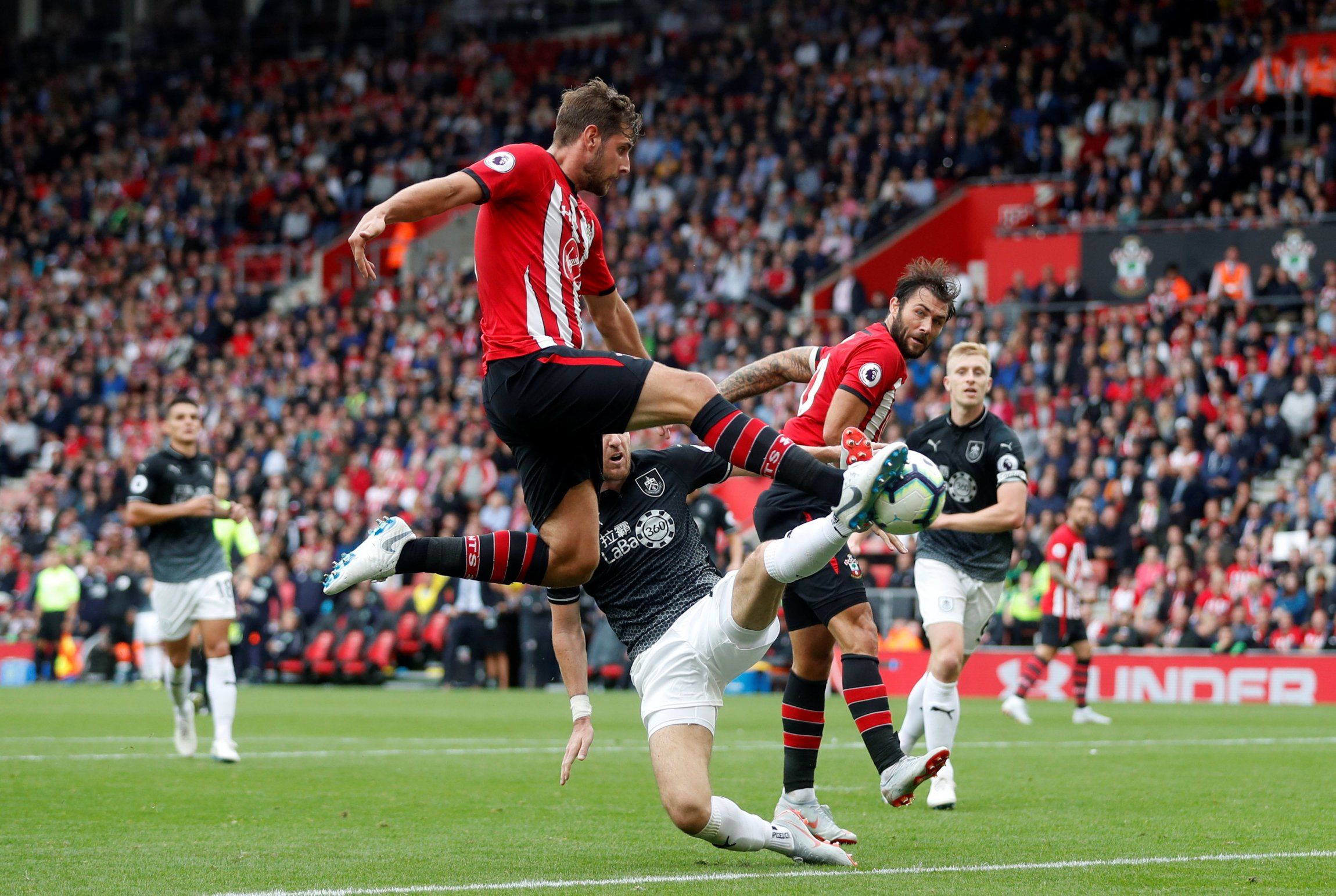 Jack Stephens has a chance to score in Southampton draw with Burnley