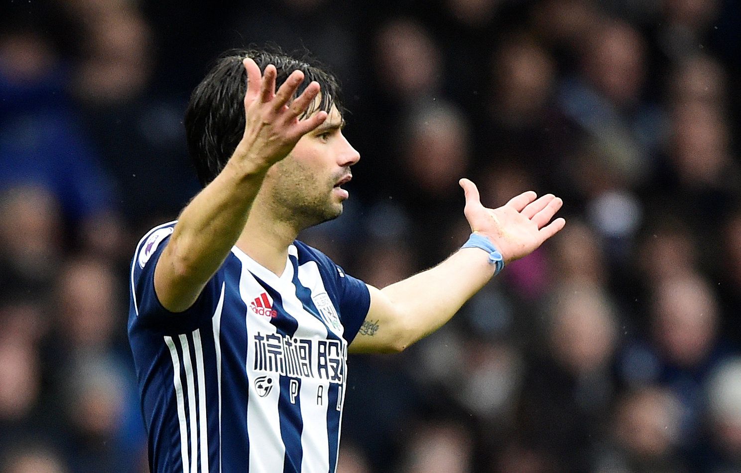 Soccer Football - Premier League - West Bromwich Albion vs Burnley - The Hawthorns, West Bromwich, Britain - March 31, 2018   West Bromwich Albion's Claudio Yacob reacts   REUTERS/Rebecca Naden    EDITORIAL USE ONLY. No use with unauthorized audio, video, data, fixture lists, club/league logos or 