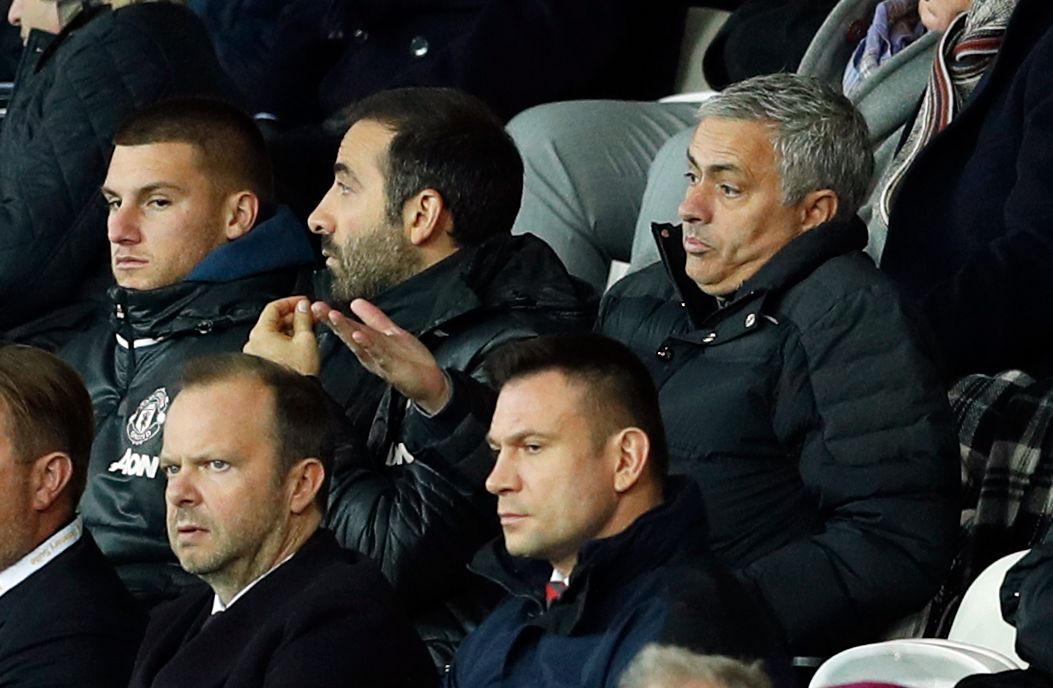 Britain Football Soccer - Swansea City v Manchester United - Premier League - Liberty Stadium - 6/11/16 Manchester United manager Jose Mourinho looks dejected as executive vice-chairman Ed Woodward looks on Action Images via Reuters / John Sibley Livepic EDITORIAL USE ONLY. No use with unauthorized audio, video, data, fixture lists, club/league logos or "live" services. Online in-match use limited to 45 images, no video emulation. No use in betting, games or single club/league/player publication