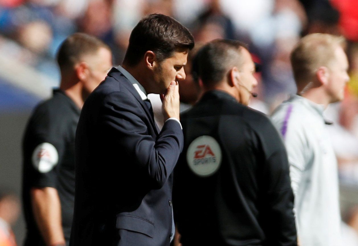 Soccer Football - Premier League - Tottenham Hotspur v Liverpool - Wembley Stadium, London, Britain - September 15, 2018  Tottenham manager Mauricio Pochettino looks dejected during the match  Action Images via Reuters/Paul Childs  EDITORIAL USE ONLY. No use with unauthorized audio, video, data, fixture lists, club/league logos or 