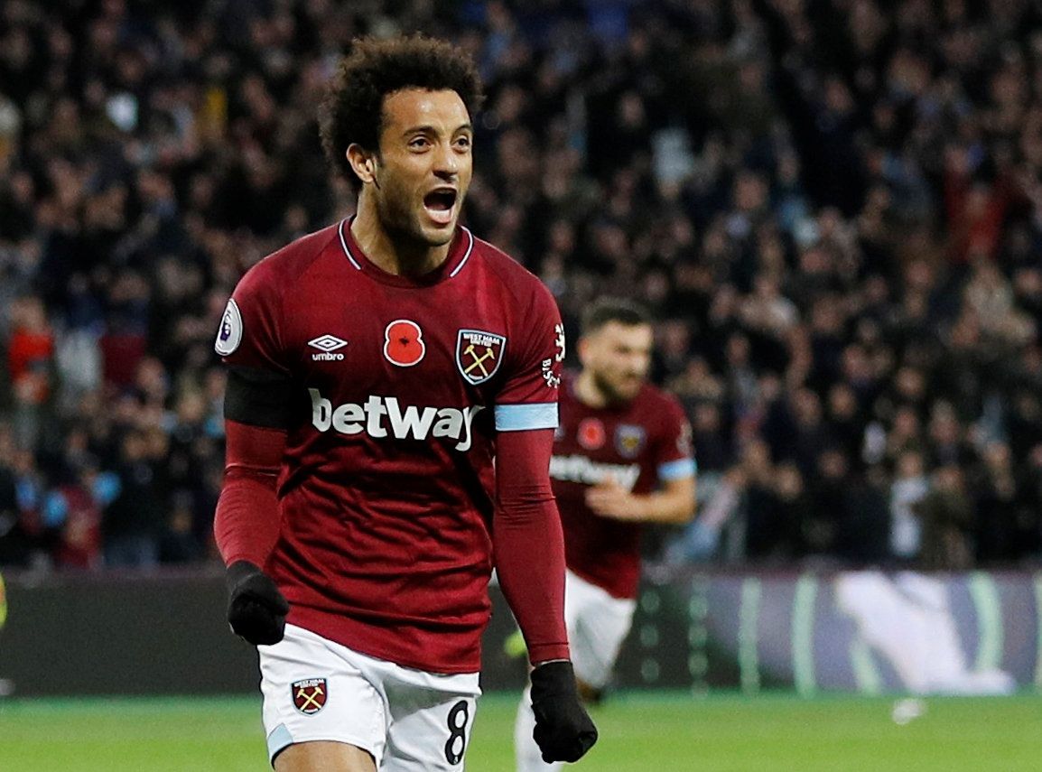 Soccer Football - Premier League - West Ham United v Burnley - London Stadium, London, Britain - November 3, 2018  West Ham's Felipe Anderson celebrates scoring their third goal             REUTERS/Peter Nicholls  EDITORIAL USE ONLY. No use with unauthorized audio, video, data, fixture lists, club/league logos or "live" services. Online in-match use limited to 75 images, no video emulation. No use in betting, games or single club/league/player publications.  Please contact your account represent