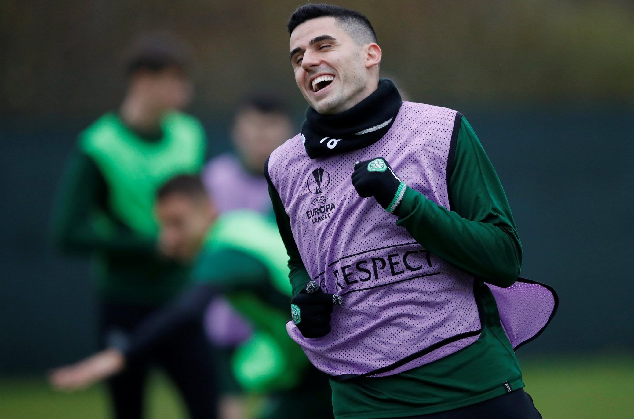 Injury News: Celtic's Rogic returns to outdoor training