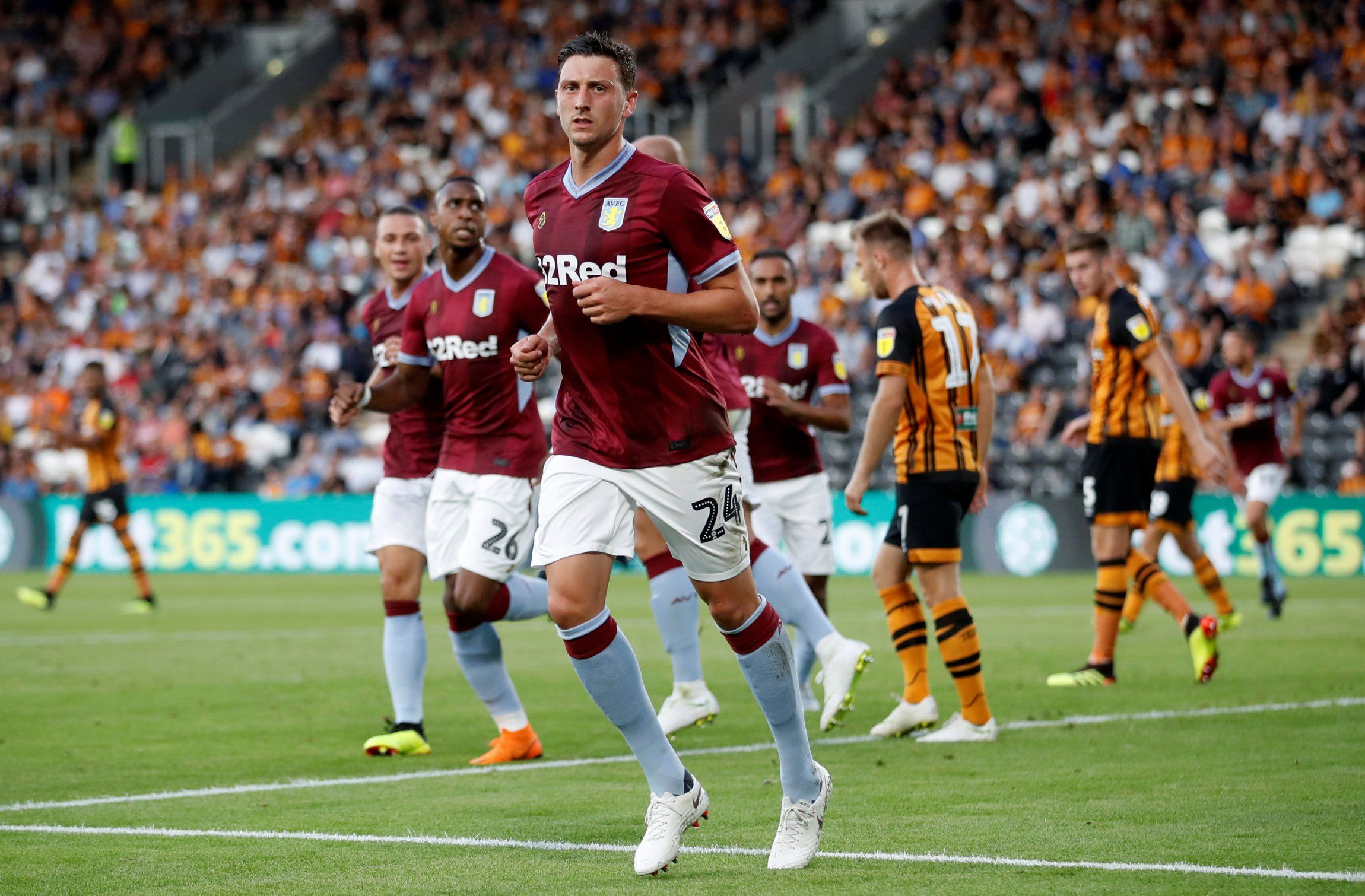 Tommy Elphick Biểu Tượng Tinh Thần Bournemouth – Huyền Thoại Sân Cỏ Tommy Elphick Biểu Tượng Tinh Thần Bournemouth – Huyền Thoại Sân Cỏ