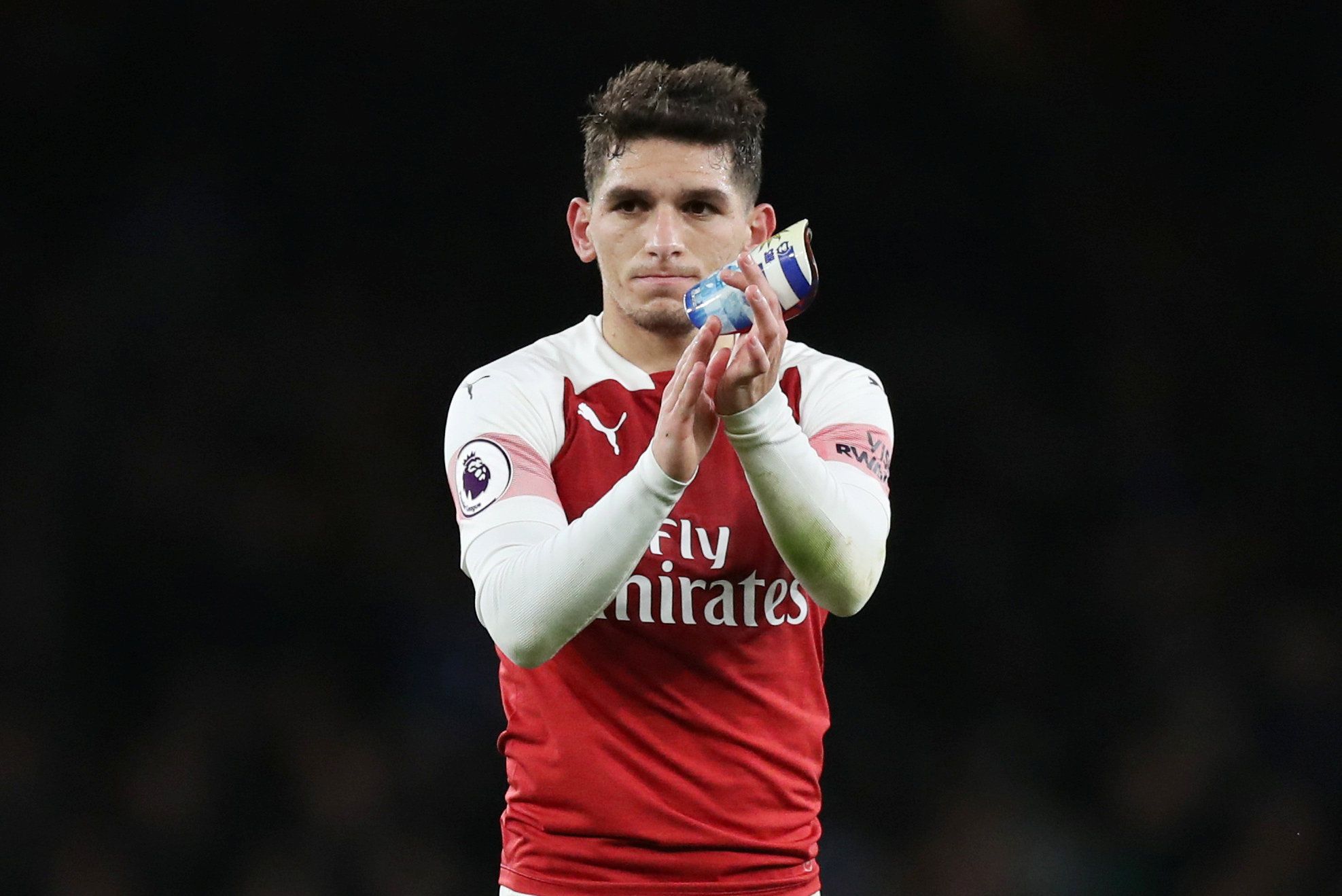 Soccer Football - Premier League - Arsenal v Huddersfield Town - Emirates Stadium, London, Britain - December 8, 2018  Arsenal's Lucas Torreira applauds the fans at the end of the match   Action Images via Reuters/Peter Cziborra  EDITORIAL USE ONLY. No use with unauthorized audio, video, data, fixture lists, club/league logos or 