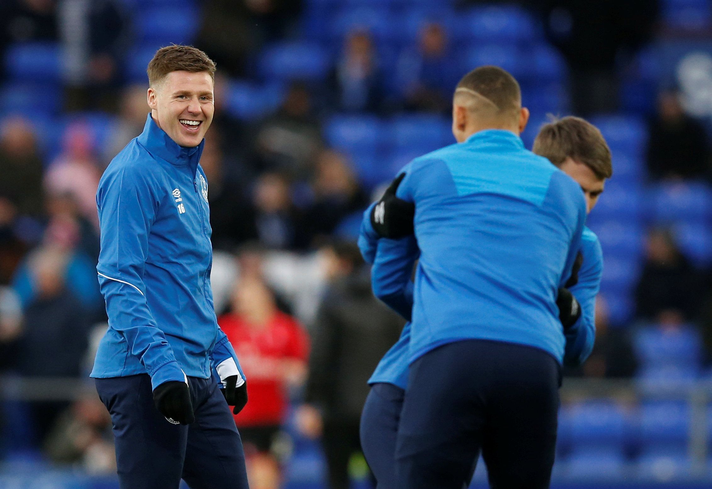 Soccer Football - FA Cup Third Round - Everton v Lincoln City - Goodison Park, Liverpool, Britain - January 5, 2019  Everton's James McCarthy during the warm up before the match    REUTERS/Andrew Yates