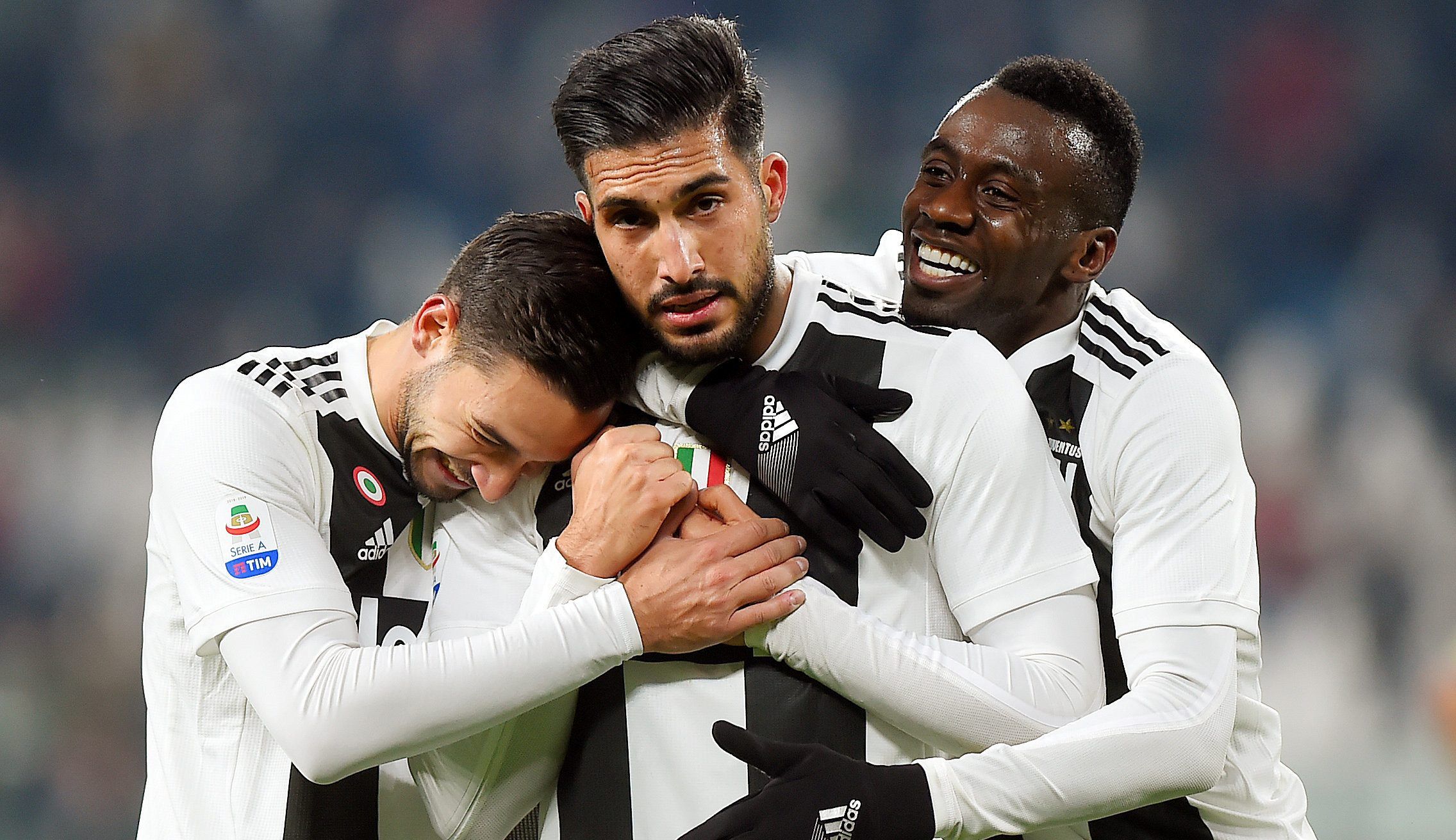 Soccer Football - Serie A - Juventus v Chievo - Allianz Stadium, Turin, Italy - January 21, 2019   Juventus' Emre Can celebrates scoring their second goal with team mates       REUTERS/Massimo Pinca     TPX IMAGES OF THE DAY