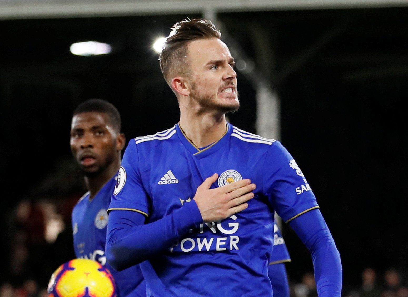 Soccer Football - Premier League - Fulham v Leicester City - Craven Cottage, London, Britain - December 5, 2018  Leicester City's James Maddison celebrates scoring their first goal    REUTERS/David Klein  EDITORIAL USE ONLY. No use with unauthorized audio, video, data, fixture lists, club/league logos or 