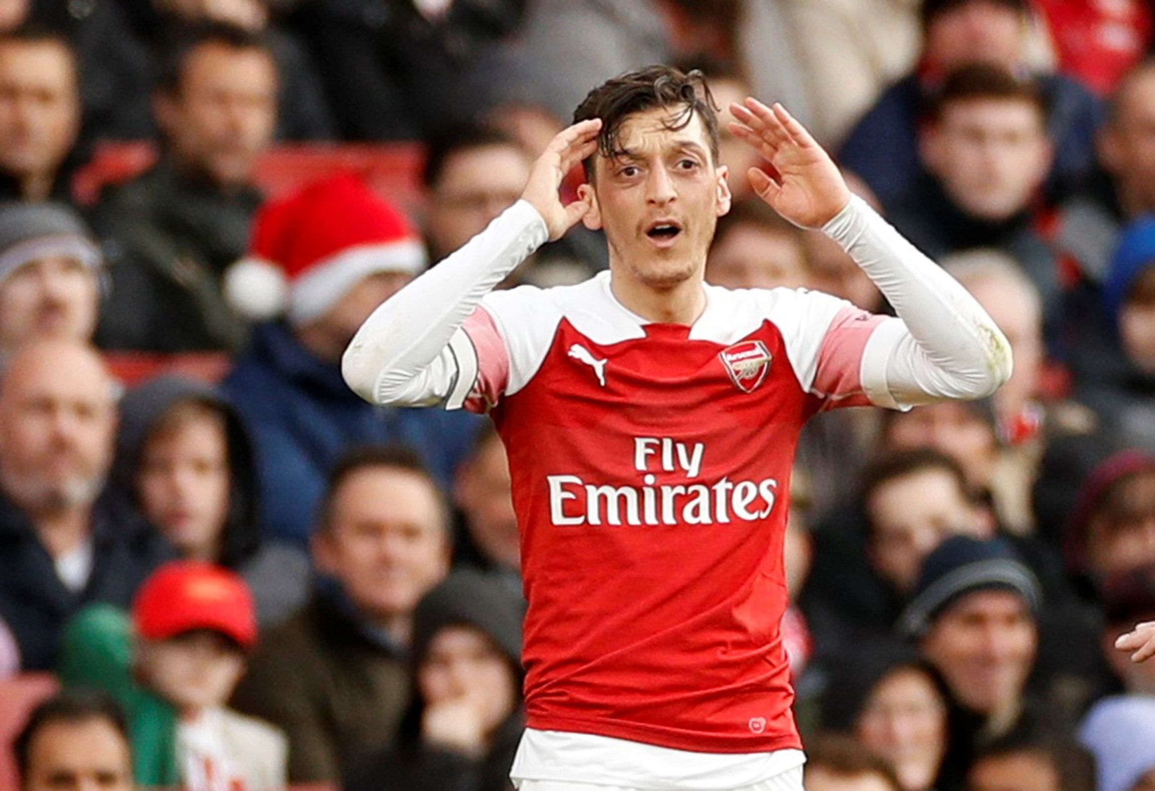 Soccer Football - Premier League - Arsenal v Burnley - Emirates Stadium, London, Britain - December 22, 2018  Arsenal's Mesut Ozil reacts  Action Images via Reuters/John Sibley  EDITORIAL USE ONLY. No use with unauthorized audio, video, data, fixture lists, club/league logos or 