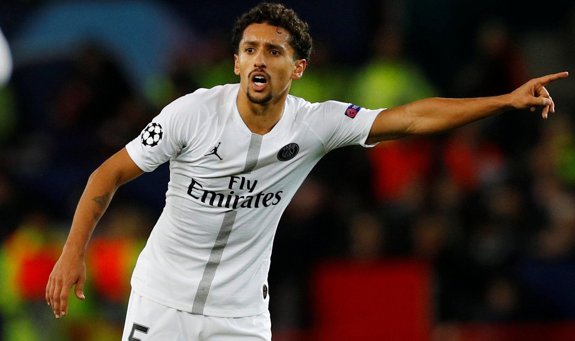 Soccer Football - Champions League Round of 16 First Leg - Manchester United v Paris St Germain - Old Trafford, Manchester, Britain - February 12, 2019  Paris St Germain's Marquinhos gestures REUTERS/Phil Noble