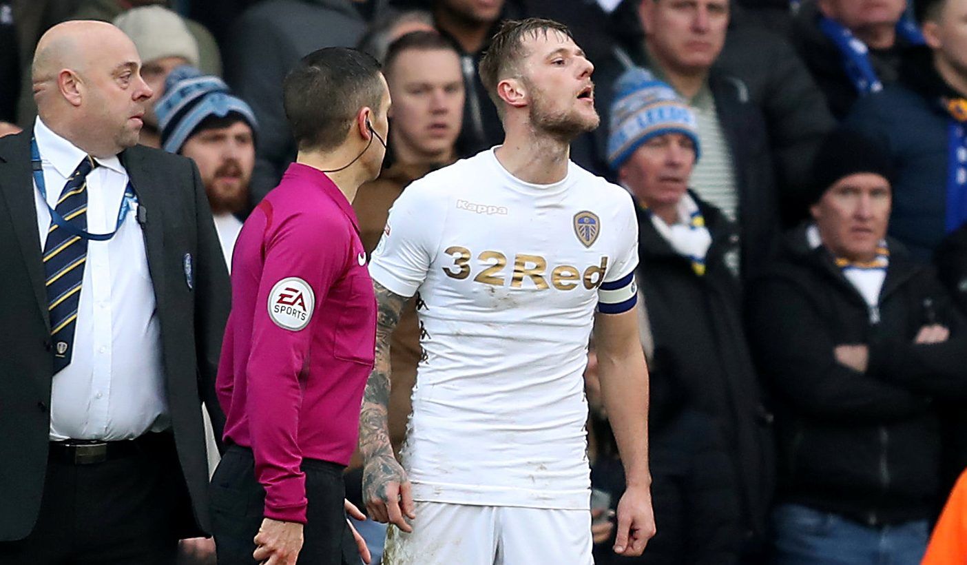 Soccer Football - Championship - Leeds United vs Millwall - Elland Road, Leeds, Britain - January 20, 2018   Leeds United’s Liam Cooper is sent off   Action Images/John Clifton    EDITORIAL USE ONLY. No use with unauthorized audio, video, data, fixture lists, club/league logos or 