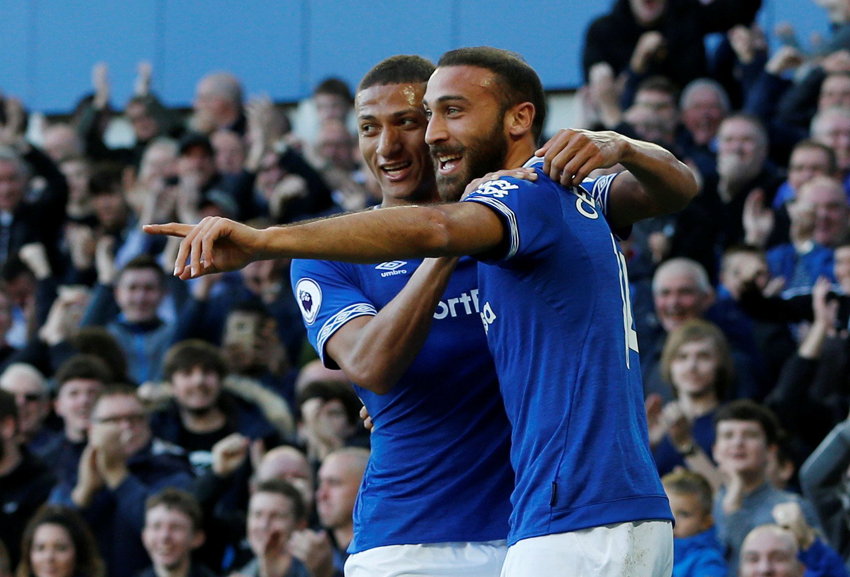 Soccer Football - Premier League - Everton v Fulham - Goodison Park, Liverpool, Britain - September 29, 2018  Everton's Cenk Tosun celebrates scoring their second goal with Richarlison   Action Images via Reuters/Ed Sykes  EDITORIAL USE ONLY. No use with unauthorized audio, video, data, fixture lists, club/league logos or 