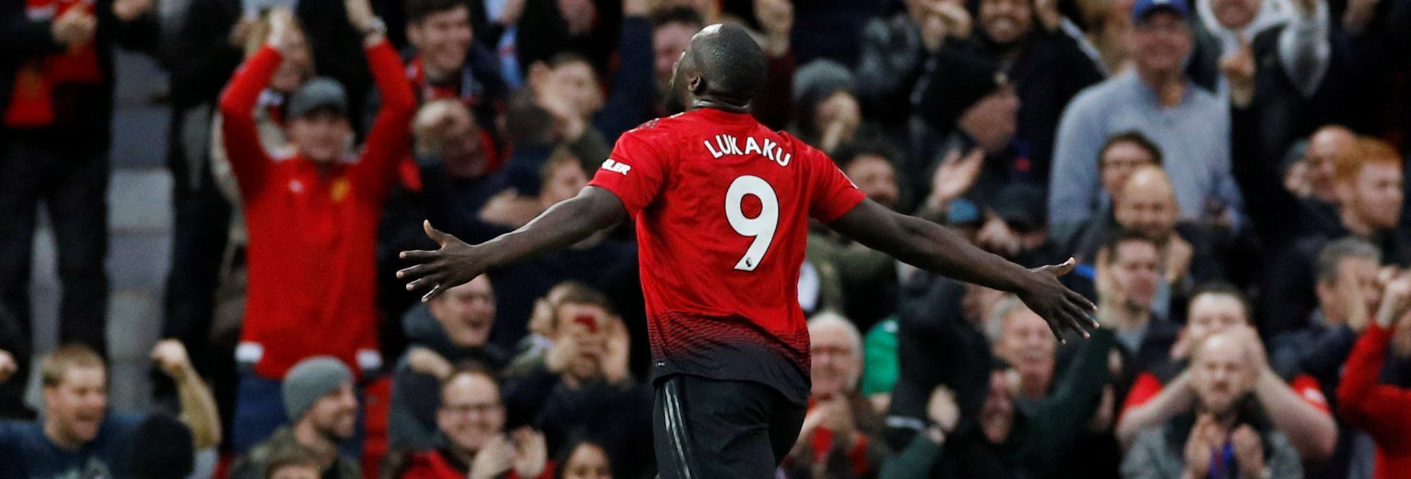 Soccer Football - Premier League - Manchester United v Southampton - Old Trafford, Manchester, Britain - March 2, 2019  Manchester United's Romelu Lukaku celebrates scoring their second goal                      REUTERS/Phil Noble  EDITORIAL USE ONLY. No use with unauthorized audio, video, data, fixture lists, club/league logos or 