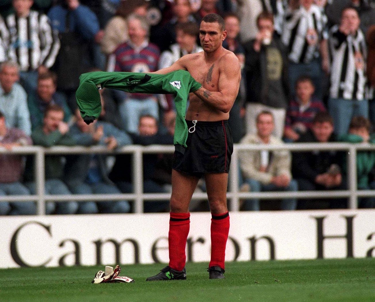 Newcastle United v Wimbledon...21/10/95...Premier League 
Pic:Stu Forster/Action Images 
Wimbledon's Vinnie Jones has to play in goal