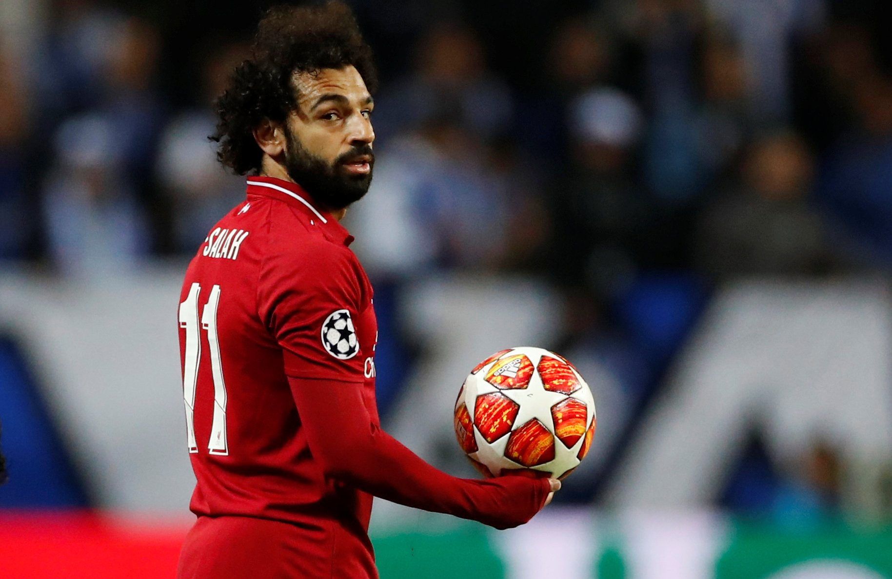 Soccer Football - Champions League Quarter Final Second Leg - FC Porto v Liverpool - Estadio do Dragao, Porto, Portugal - April 17, 2019  Liverpool's Mohamed Salah with the match ball              Action Images via Reuters/Andrew Boyers
