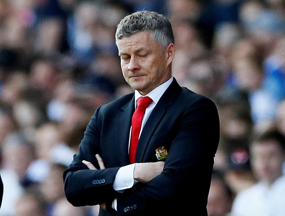 Soccer Football - Premier League - Everton v Manchester United - Goodison Park, Liverpool, Britain - April 21, 2019  Manchester United manager Ole Gunnar Solskjaer looks dejected        Action Images via Reuters/Jason Cairnduff  EDITORIAL USE ONLY. No use with unauthorized audio, video, data, fixture lists, club/league logos or 