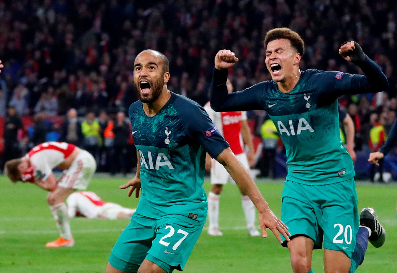 Soccer Football - Champions League Semi Final Second Leg - Ajax Amsterdam v Tottenham Hotspur - Johan Cruijff Arena, Amsterdam, Netherlands - May 8, 2019  Tottenham's Lucas Moura celebrates scoring their third goal to complete his hat-trick with Dele Alli    Action Images via Reuters/Matthew Childs       TPX IMAGES OF THE DAY