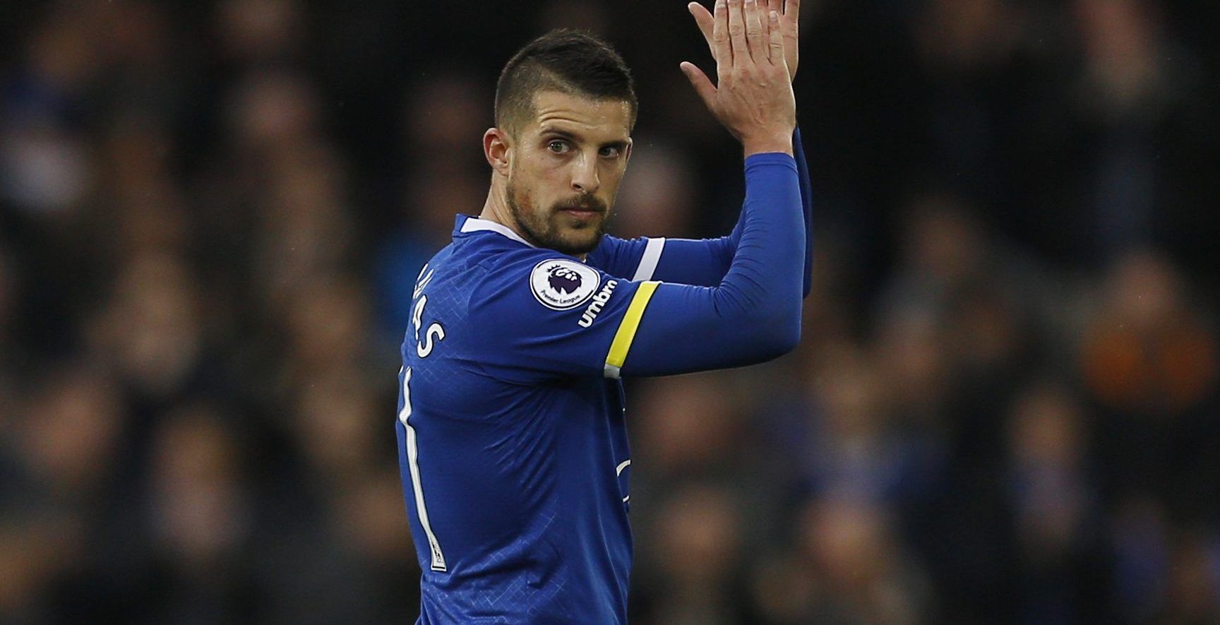 Britain Football Soccer - Everton v West Bromwich Albion - Premier League - Goodison Park - 11/3/17 Everton's Kevin Mirallas applauds fans as he is substituted  Action Images via Reuters / Craig Brough Livepic EDITORIAL USE ONLY. No use with unauthorized audio, video, data, fixture lists, club/league logos or 
