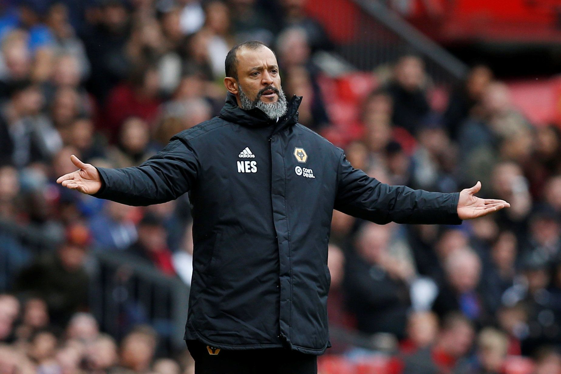Soccer Football - Premier League - Manchester United v Wolverhampton Wanderers - Old Trafford, Manchester, Britain - September 22, 2018  Wolverhampton Wanderers manager Nuno Espirito Santo reacts             REUTERS/Andrew Yates  EDITORIAL USE ONLY. No use with unauthorized audio, video, data, fixture lists, club/league logos or 