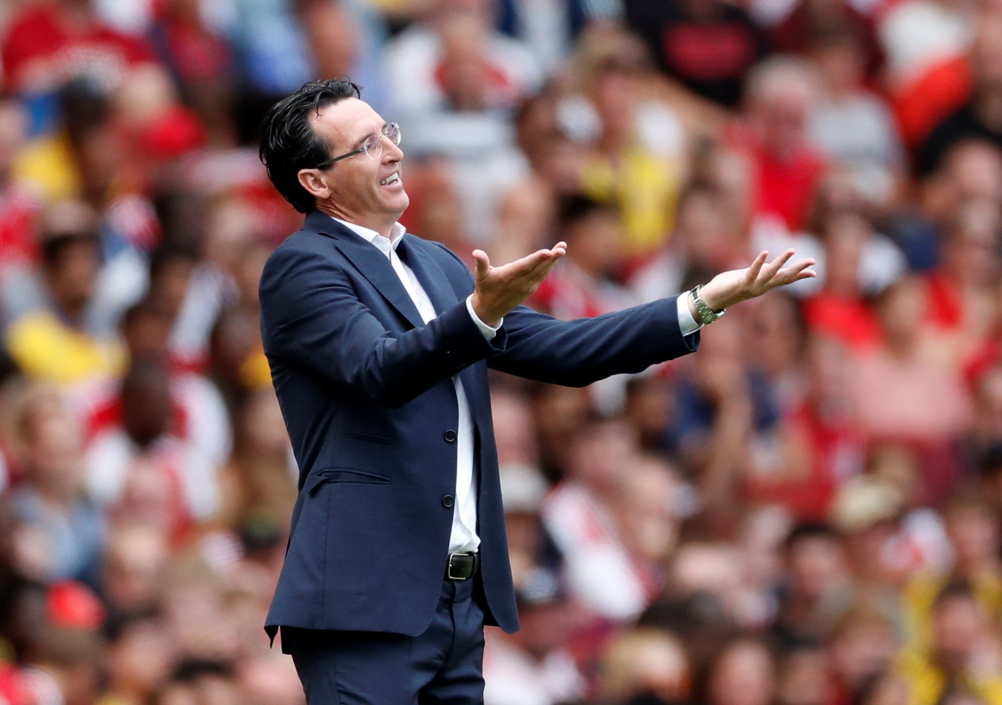 Soccer Football - Emirates Cup - Arsenal v Olympique Lyonnais - Emirates Stadium, London, Britain - July 28, 2019   Arsenal manager Unai Emery reacts   Action Images via Reuters/Matthew Childs