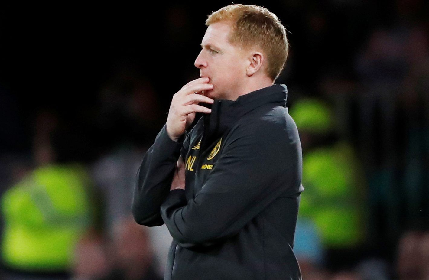 Soccer Football - Champions League - Third Qualifying Round Second Leg - Celtic v CFR Cluj - Celtic Park, Glasgow, Britain - August 13, 2019   Celtic manager Neil Lennon looks dejected                REUTERS/Russell Cheyne