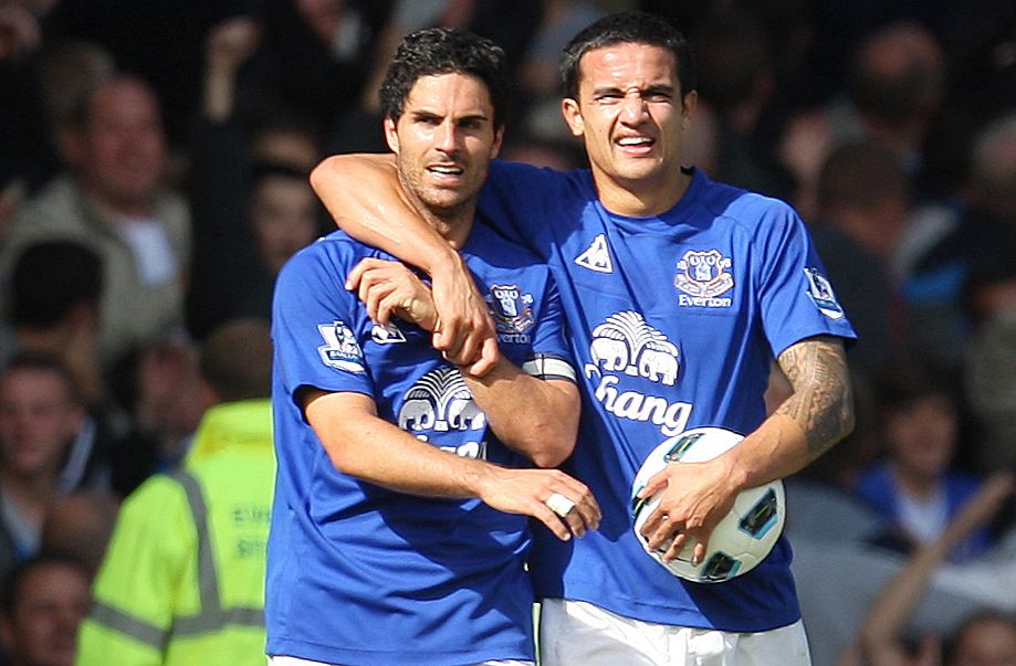 Football - Everton v Manchester United Barclays Premier League  - Goodison Park - 10/11 - 11/9/10 
Mikel Arteta (L) celebrates with Tim Cahill after scoring the third goal for Everton 
Mandatory Credit: Action Images / Carl Recine 
Livepic 
NO ONLINE/INTERNET USE WITHOUT A LICENCE FROM THE FOOTBALL DATA CO LTD. FOR LICENCE ENQUIRIES PLEASE TELEPHONE +44 (0) 207 864 9000.