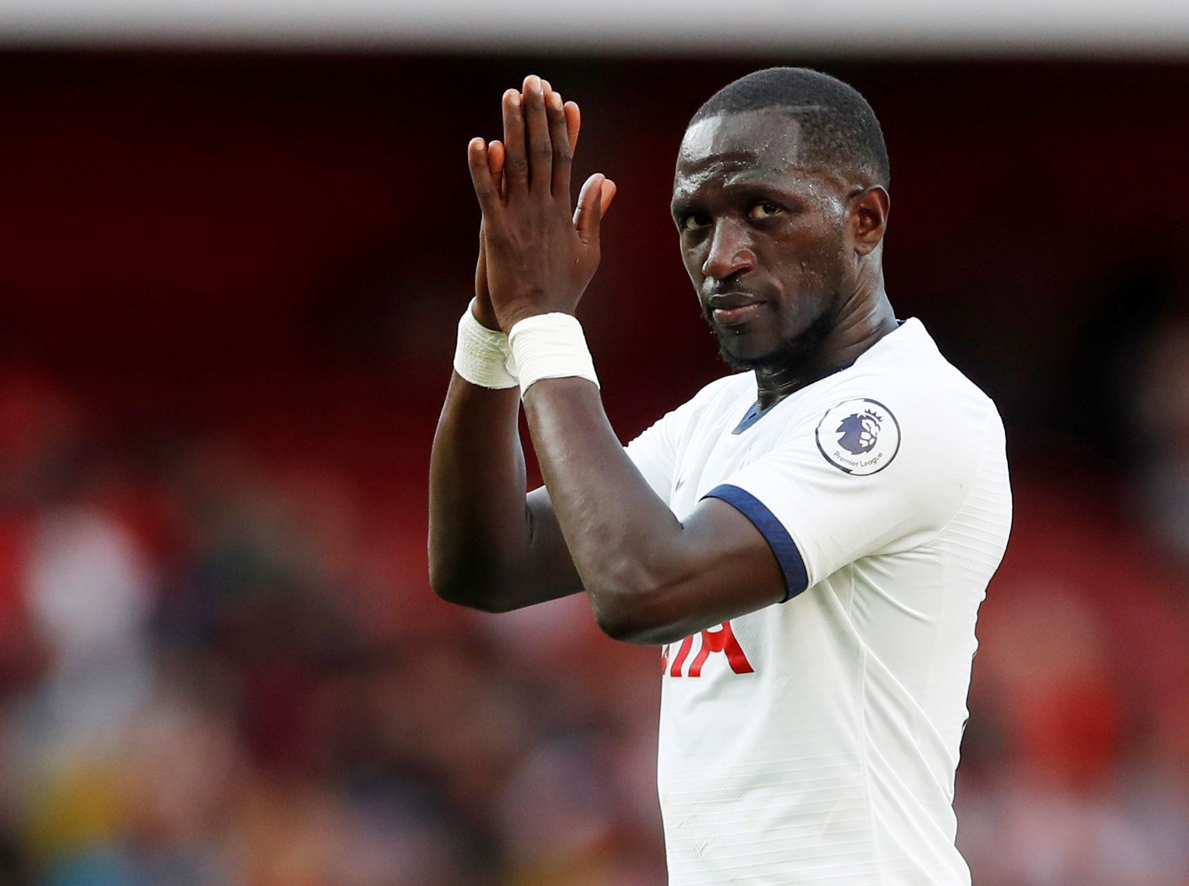 Soccer Football - Premier League - Arsenal v Tottenham Hotspur - Emirates Stadium, London, Britain - September 1, 2019  Tottenham Hotspur's Moussa Sissoko applauds the fans after the match   Action Images via Reuters/Matthew Childs  EDITORIAL USE ONLY. No use with unauthorized audio, video, data, fixture lists, club/league logos or 