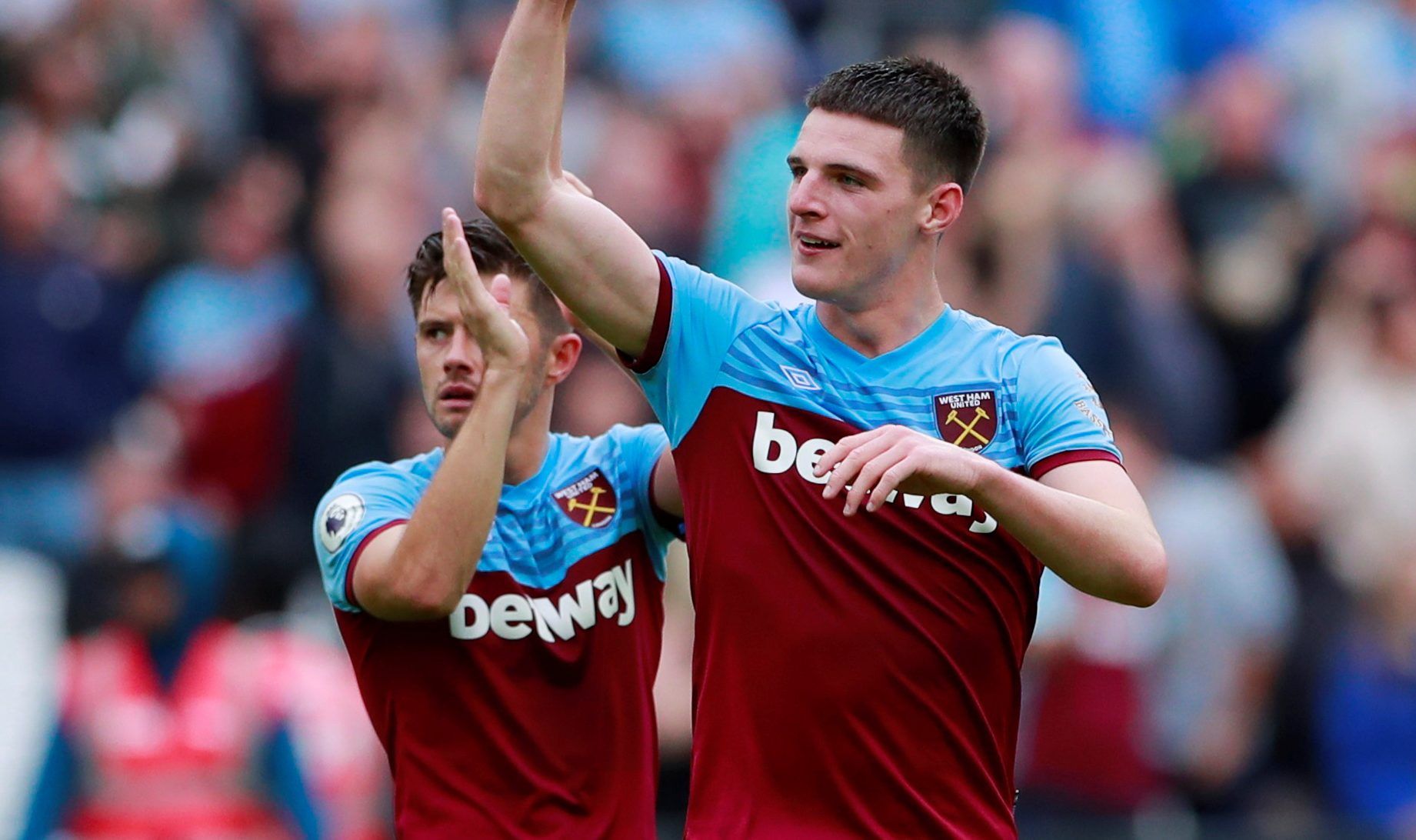 Soccer Football - Premier League - West Ham United v Manchester United - London Stadium, London, Britain - September 22, 2019  West Ham United's Declan Rice celebrates after the match   Action Images via Reuters/Andrew Couldridge  EDITORIAL USE ONLY. No use with unauthorized audio, video, data, fixture lists, club/league logos or 