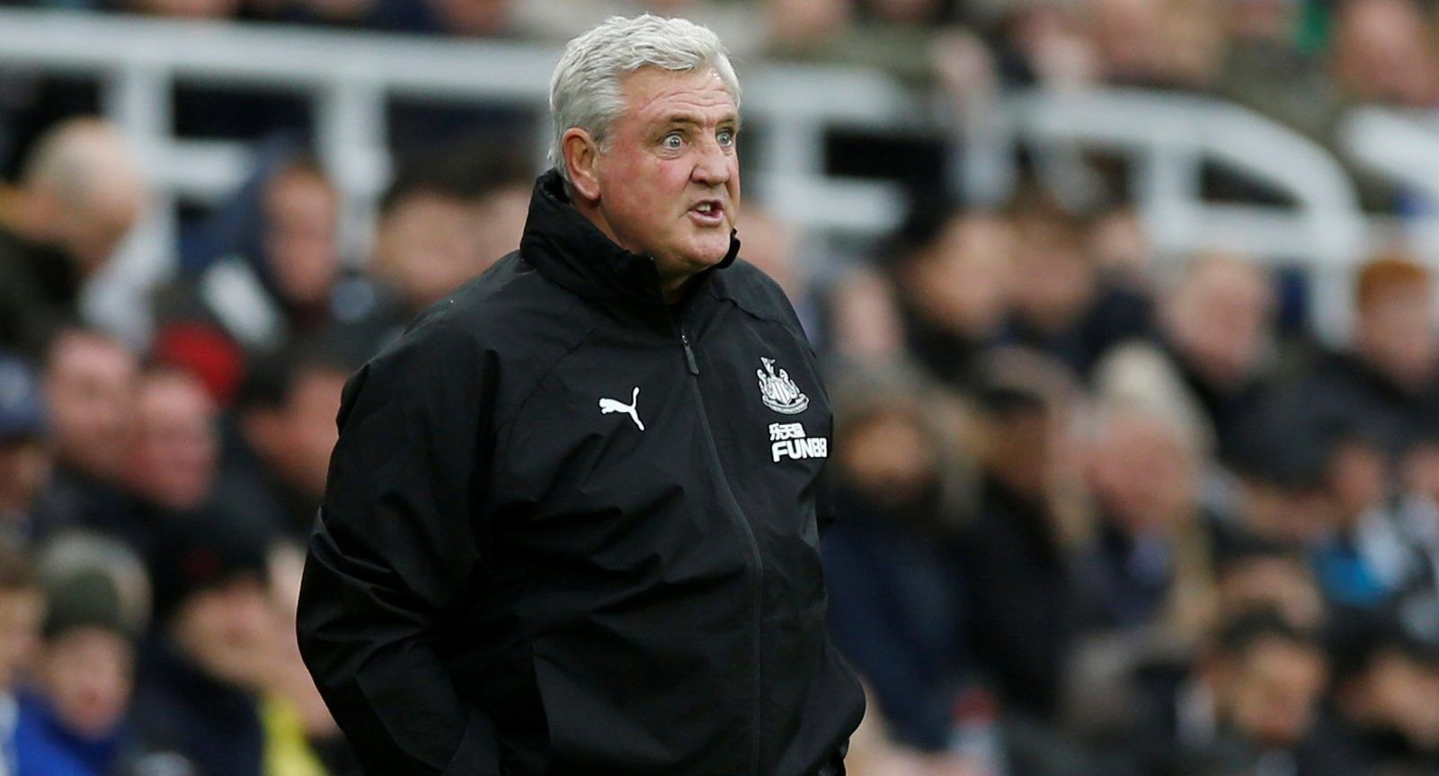 Soccer Football - Premier League - Newcastle United v Manchester United - St James' Park, Newcastle, Britain - October 6, 2019  Newcastle United manager Steve Bruce reacts  Action Images via Reuters/Lee Smith  EDITORIAL USE ONLY. No use with unauthorized audio, video, data, fixture lists, club/league logos or 