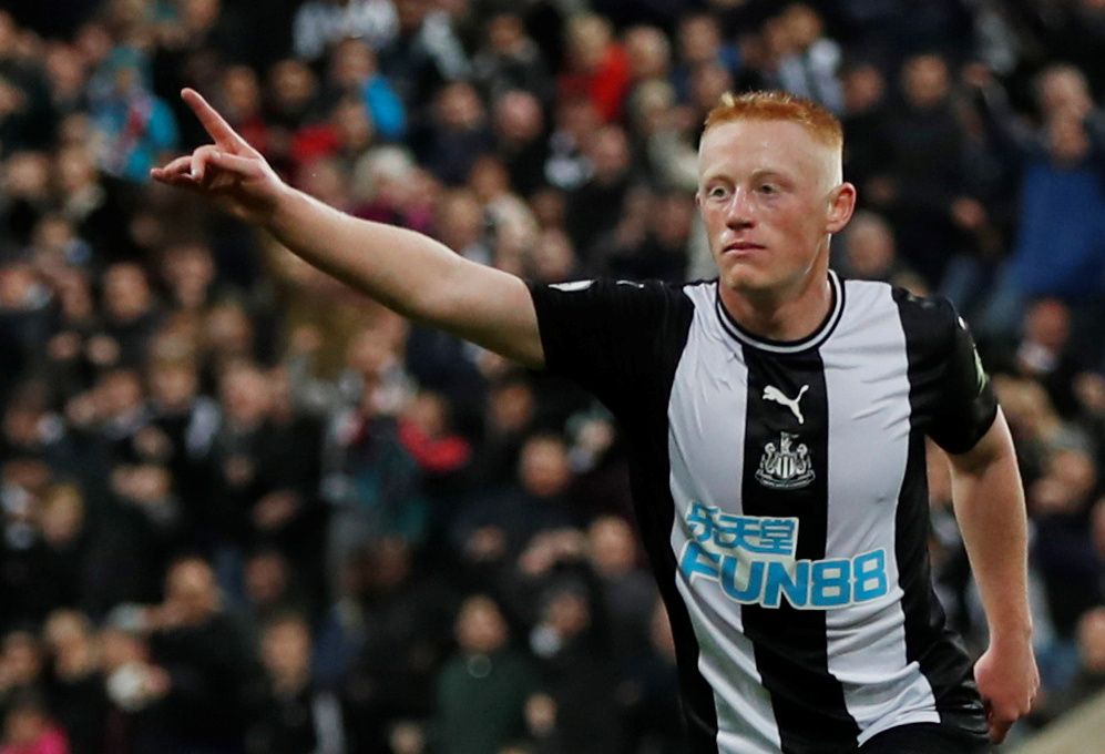 Soccer Football - Premier League - Newcastle United v Manchester United - St James' Park, Newcastle, Britain - October 6, 2019  Newcastle United's Matthew Longstaff celebrates scoring their first goal   Action Images via Reuters/Lee Smith  EDITORIAL USE ONLY. No use with unauthorized audio, video, data, fixture lists, club/league logos or 