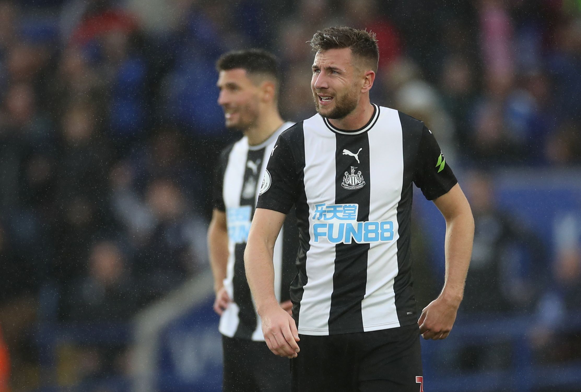 Soccer Football - Premier League - Leicester City v Newcastle United - King Power Stadium, Leicester, Britain - September 29, 2019  Newcastle United's Paul Dummett looks dejected                Action Images via Reuters/Carl Recine  EDITORIAL USE ONLY. No use with unauthorized audio, video, data, fixture lists, club/league logos or 