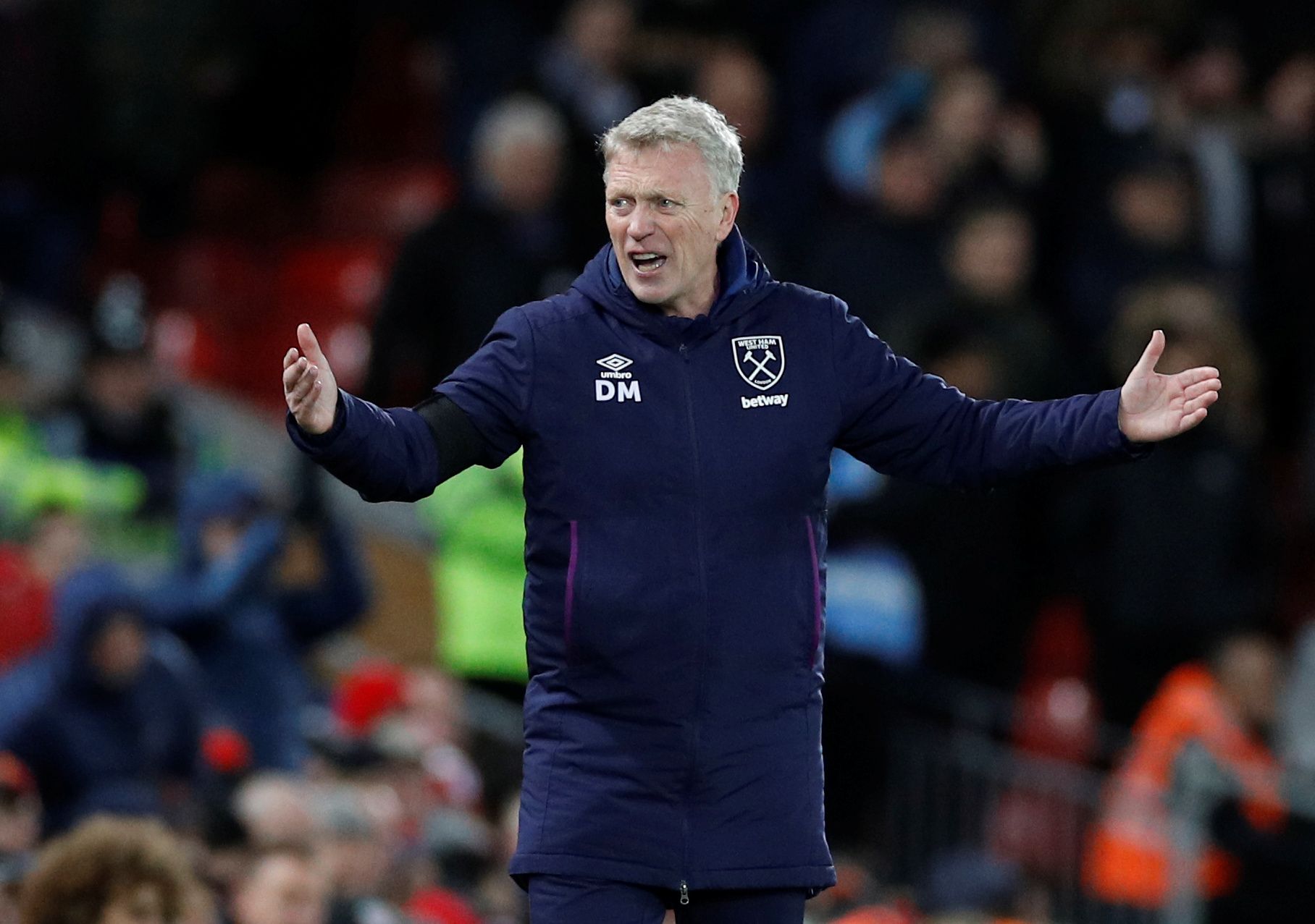 Soccer Football - Premier League - Liverpool v West Ham United - Anfield, Liverpool, Britain - February 24, 2020  West Ham United manager David Moyes reacts REUTERS/Phil Noble  EDITORIAL USE ONLY. No use with unauthorized audio, video, data, fixture lists, club/league logos or 