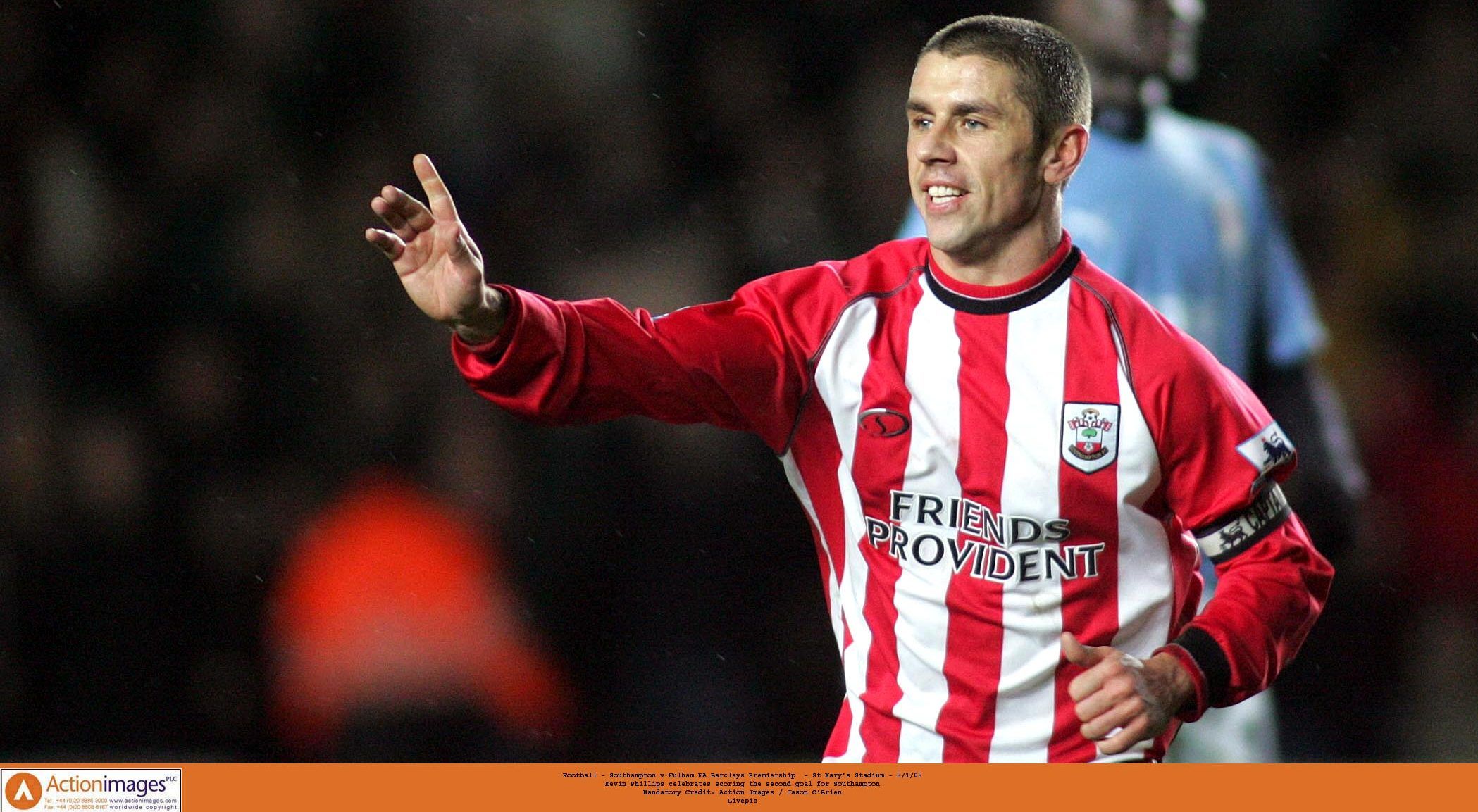 Football - Southampton v Fulham FA Barclays Premiership  - St Mary's Stadium - 5/1/05 
Kevin Phillips celebrates scoring the second goal for Southampton 
Mandatory Credit: Action Images / Jason O'Brien 
Livepic 
NO ONLINE/INTERNET USE WITHOUT A LICENCE FROM THE FOOTBALL DATA CO LTD. FOR LICENCE ENQUIRIES PLEASE TELEPHONE +44 207 298 1656.
