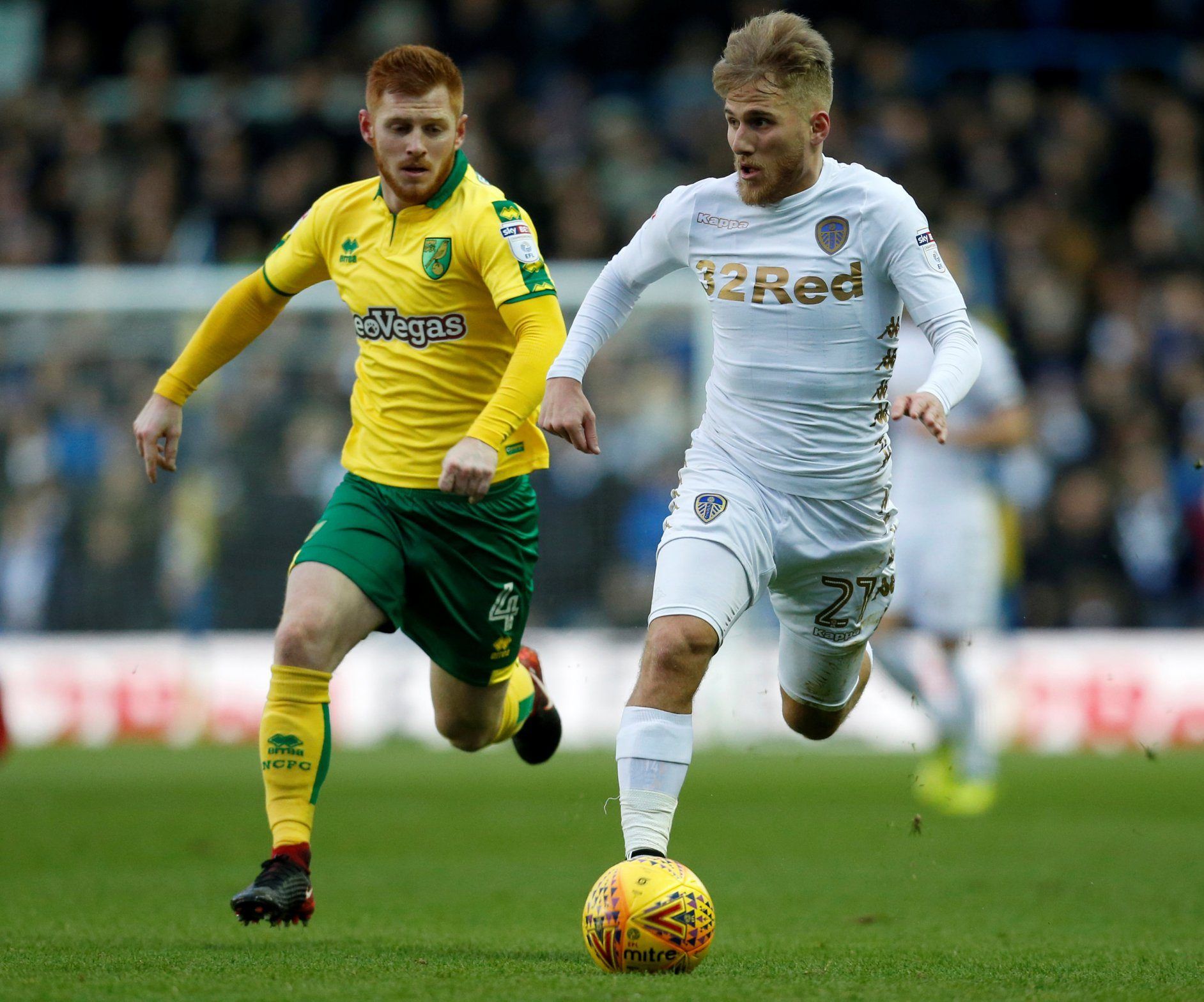 Samuel Saiz in action for Leeds vs Norwich
