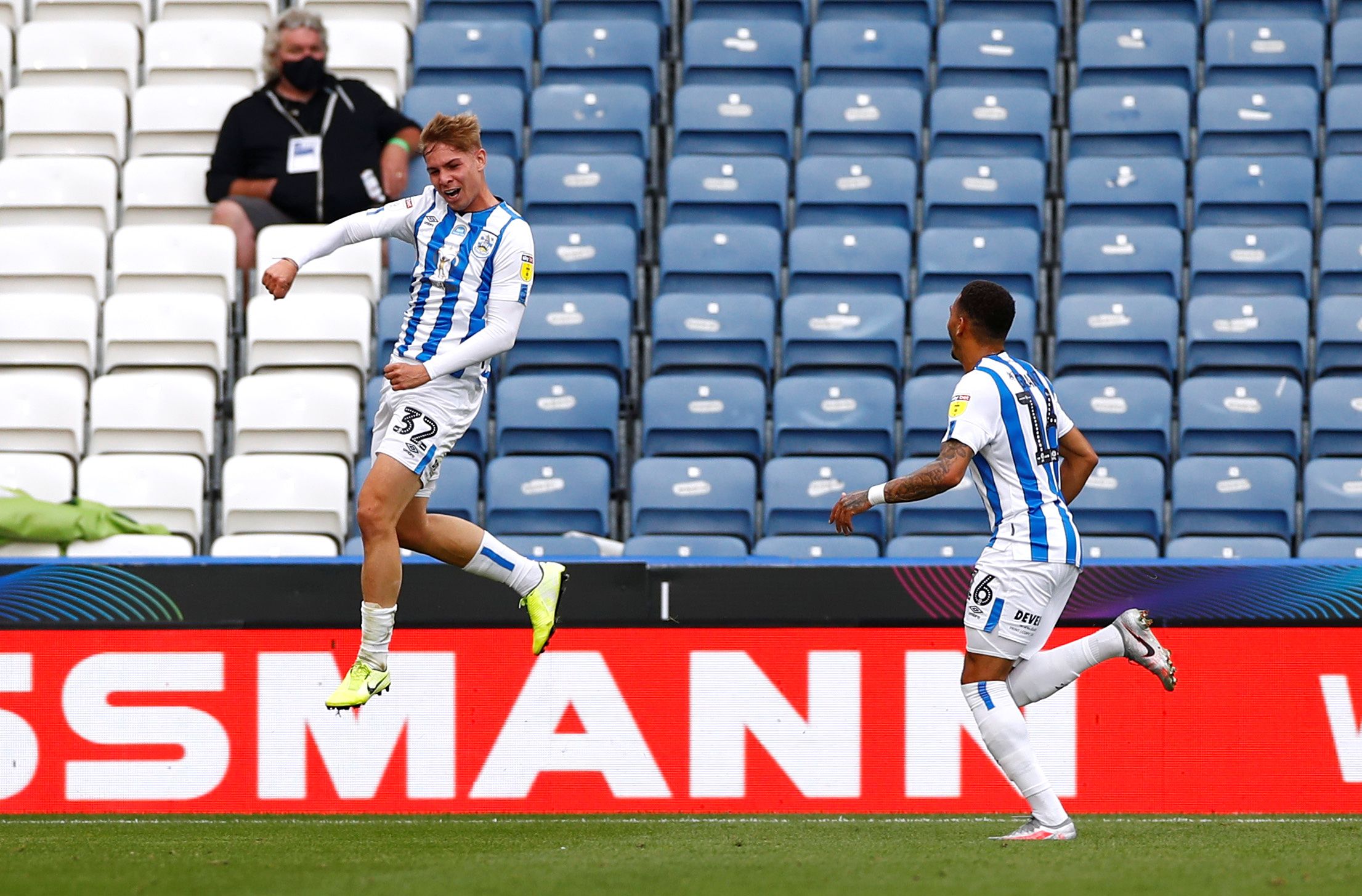 Soccer Football - Championship - Huddersfield Town v West Bromwich Albion - John Smith's Stadium, Huddersfield, Britain - July 17, 2020   Huddersfield Town's Kian Harratt celebrates scoring their second goal   Action Images/Jason Cairnduff    EDITORIAL USE ONLY. No use with unauthorized audio, video, data, fixture lists, club/league logos or "live" services. Online in-match use limited to 75 images, no video emulation. No use in betting, games or single club/league/player publications.  Please c