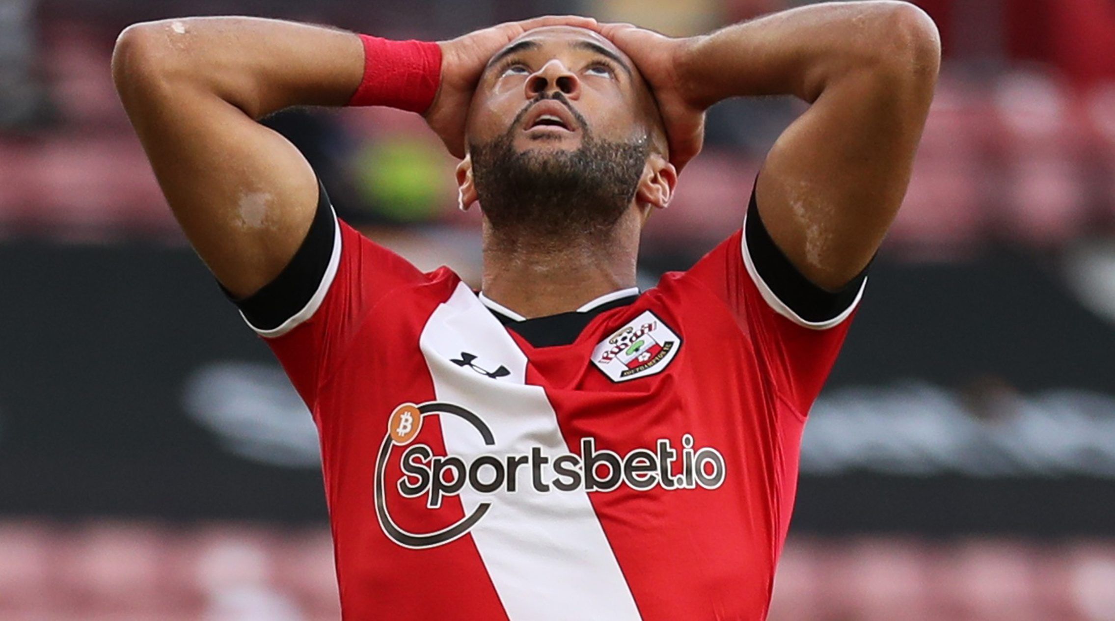 Soccer Football - Premier League - Southampton v Everton - St Mary's Stadium, Southampton, Britain - October 25, 2020 Southampton's Nathan Redmond reacts after a missed chance Pool via REUTERS/Naomi Baker EDITORIAL USE ONLY. No use with unauthorized audio, video, data, fixture lists, club/league logos or 'live' services. Online in-match use limited to 75 images, no video emulation. No use in betting, games or single club /league/player publications.  Please contact your account representative fo